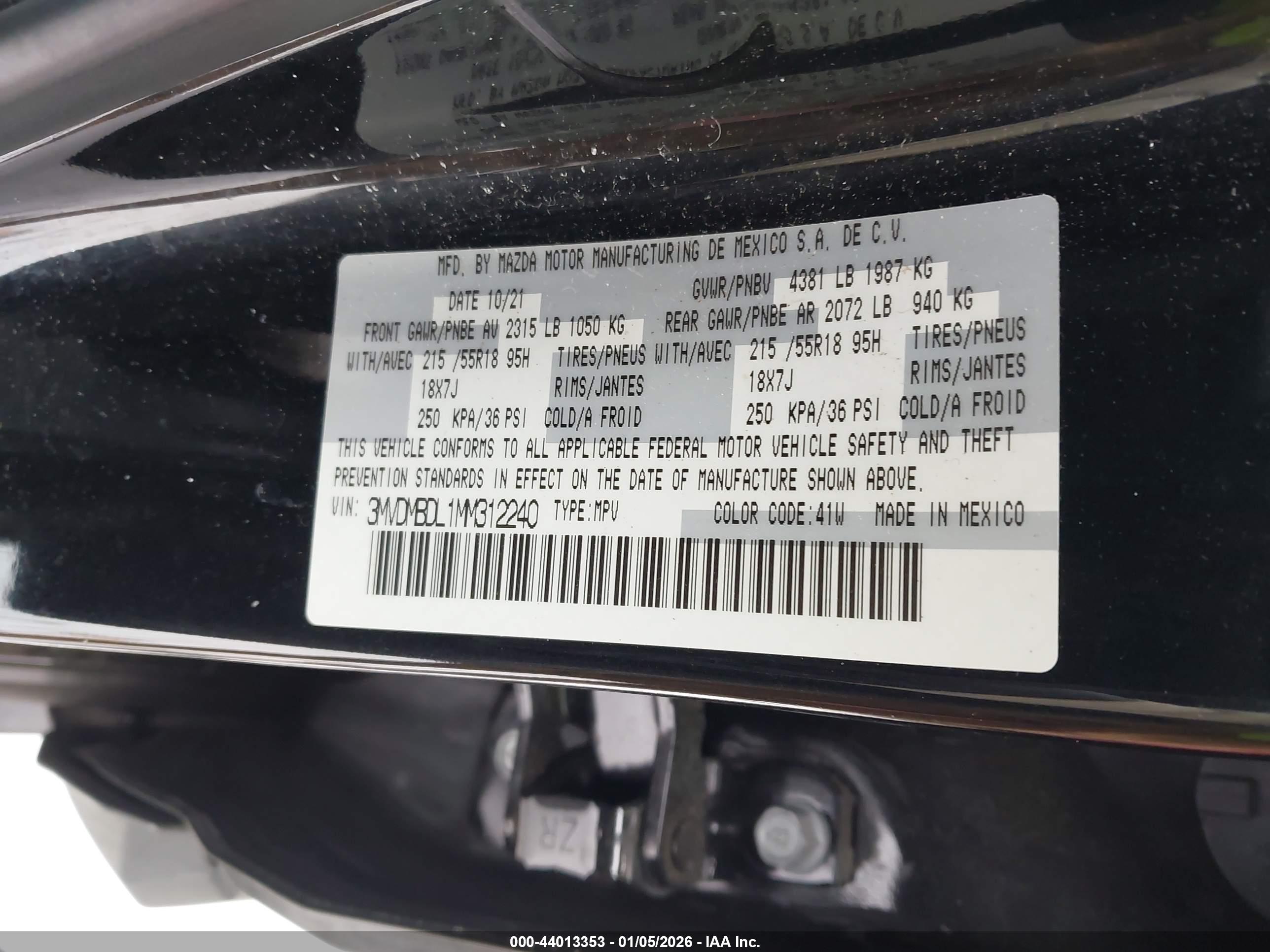 MAZDA CX-30 image 9