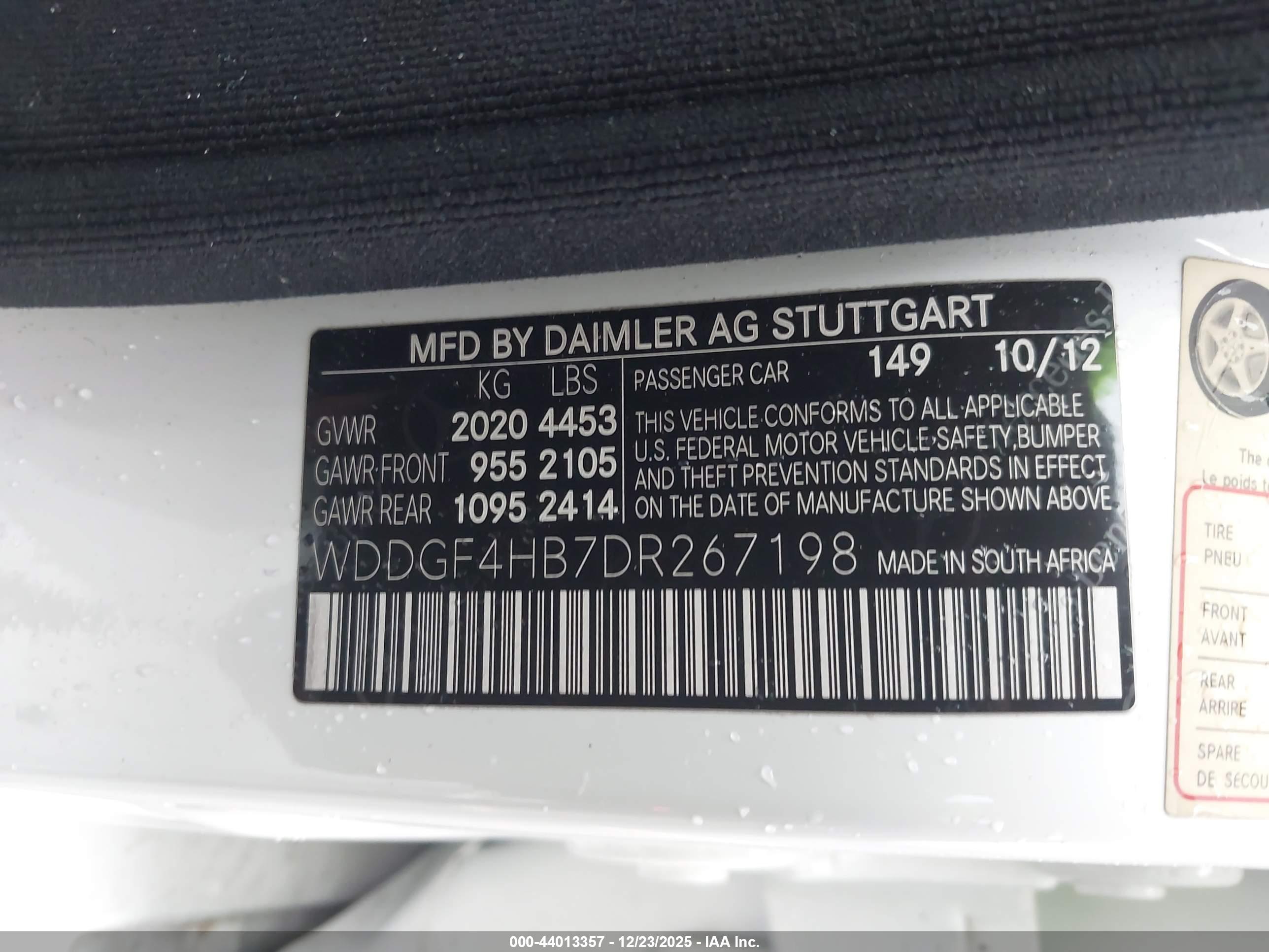 MERCEDES-BENZ C image 9