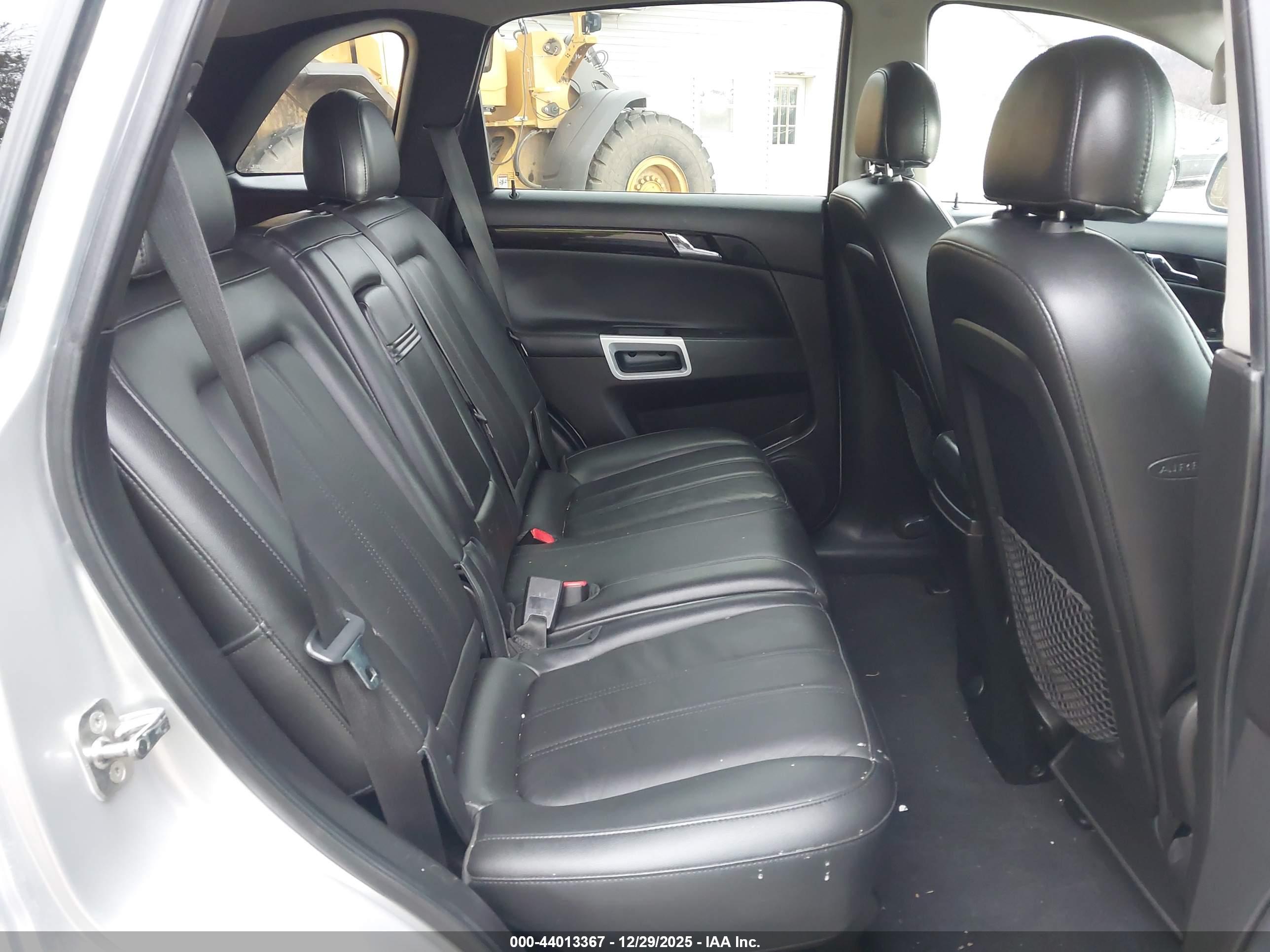 CHEVROLET CAPTIVA image 8