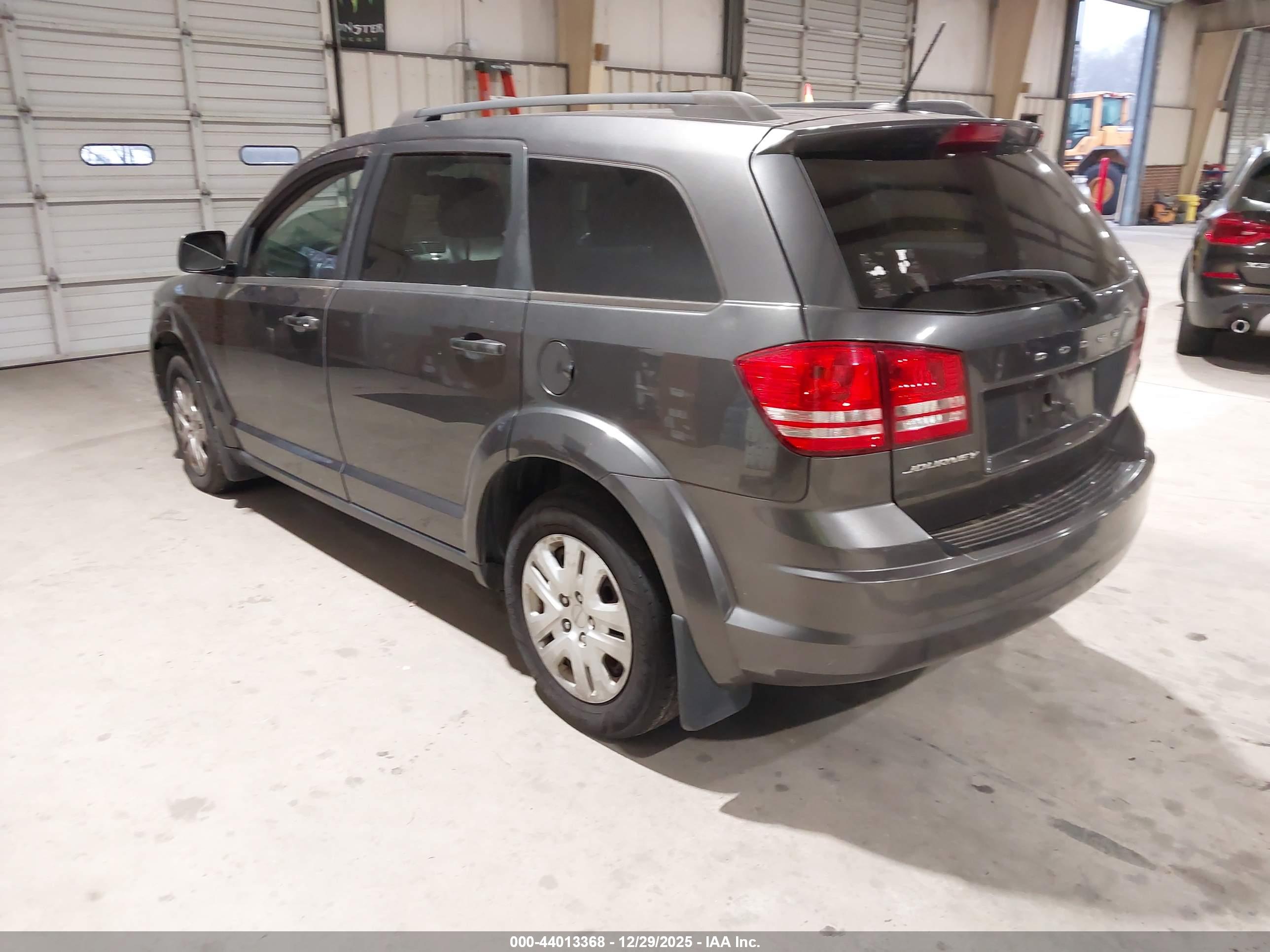 DODGE JOURNEY image 3