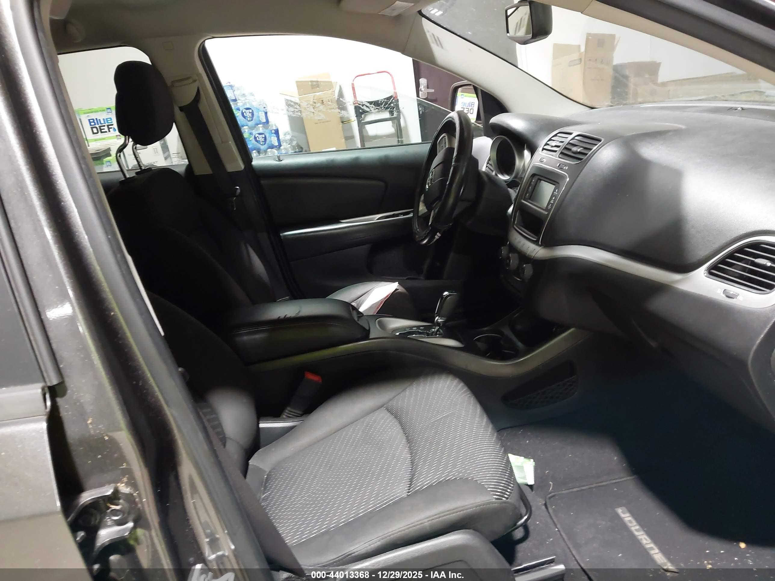 DODGE JOURNEY image 5
