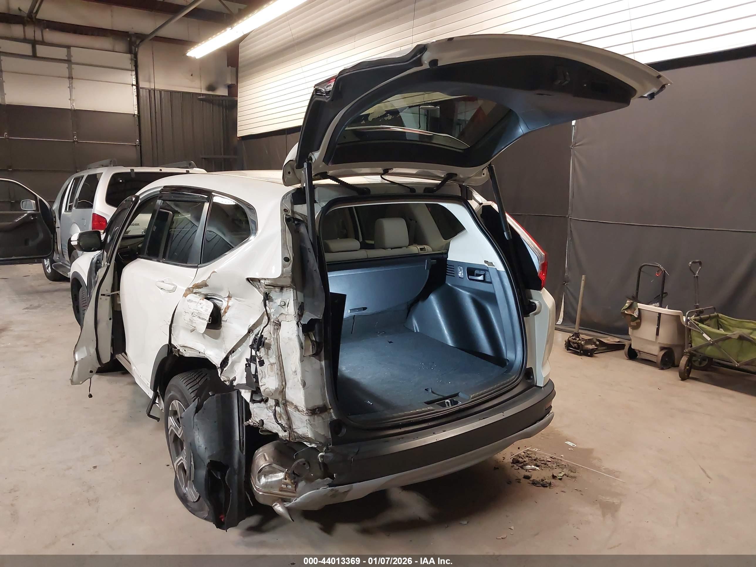 HONDA CR-V image 3