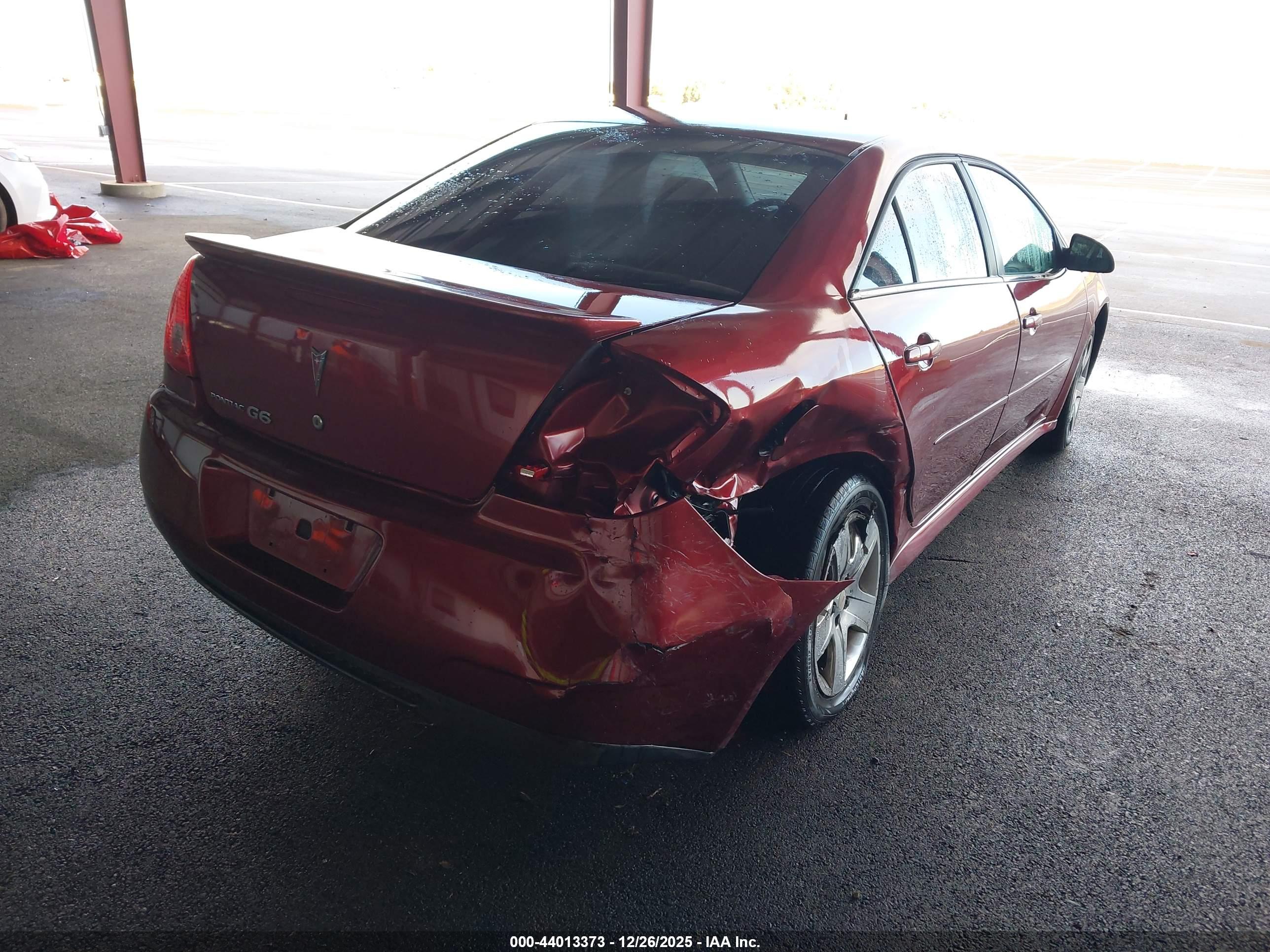 PONTIAC G6 image 4