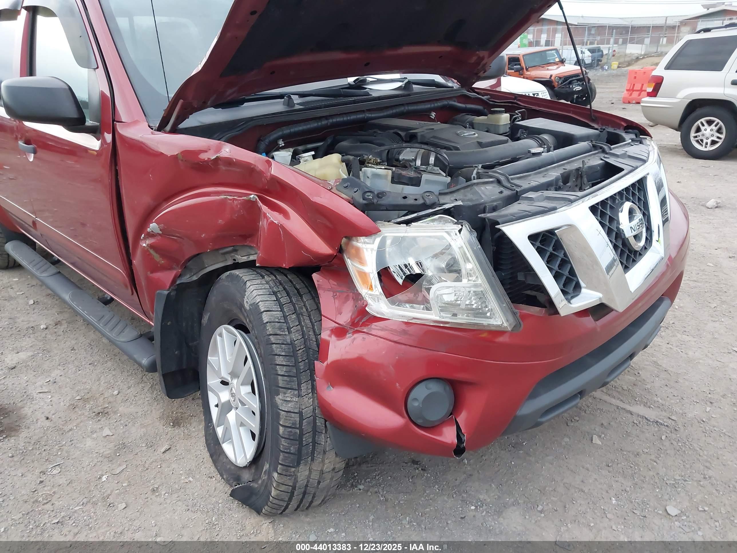 NISSAN FRONTIER image 6