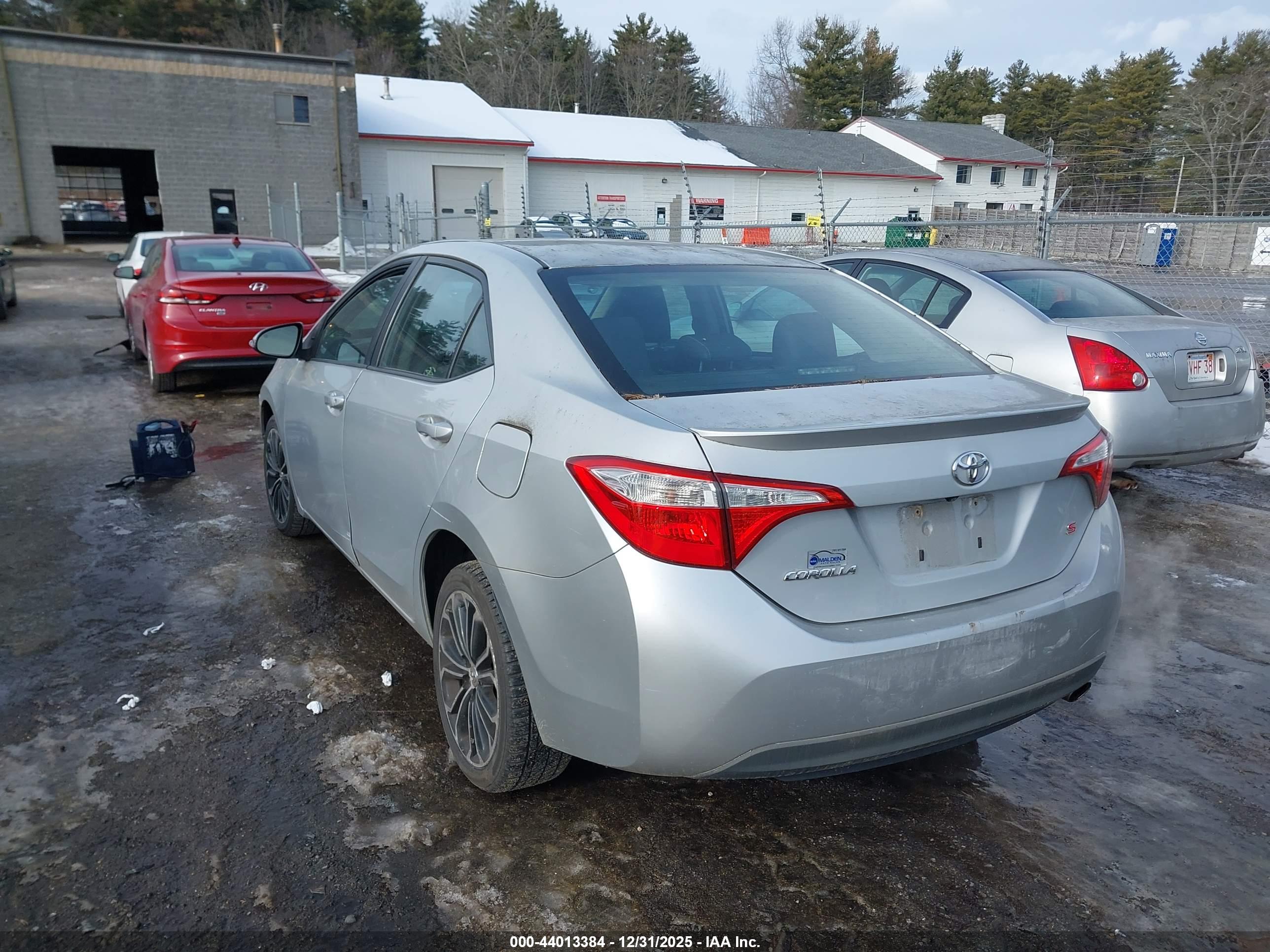 TOYOTA COROLLA image 3