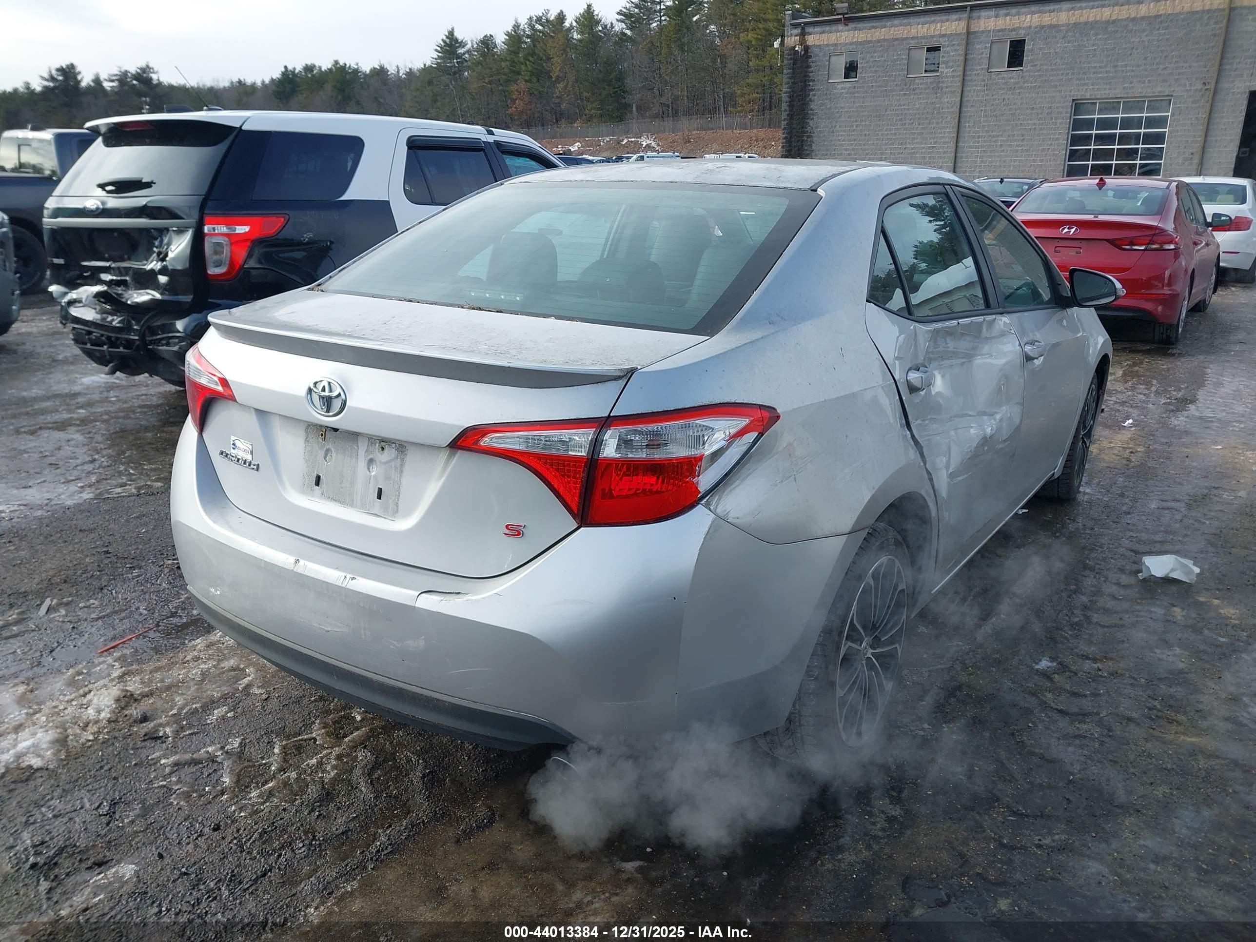 TOYOTA COROLLA image 4