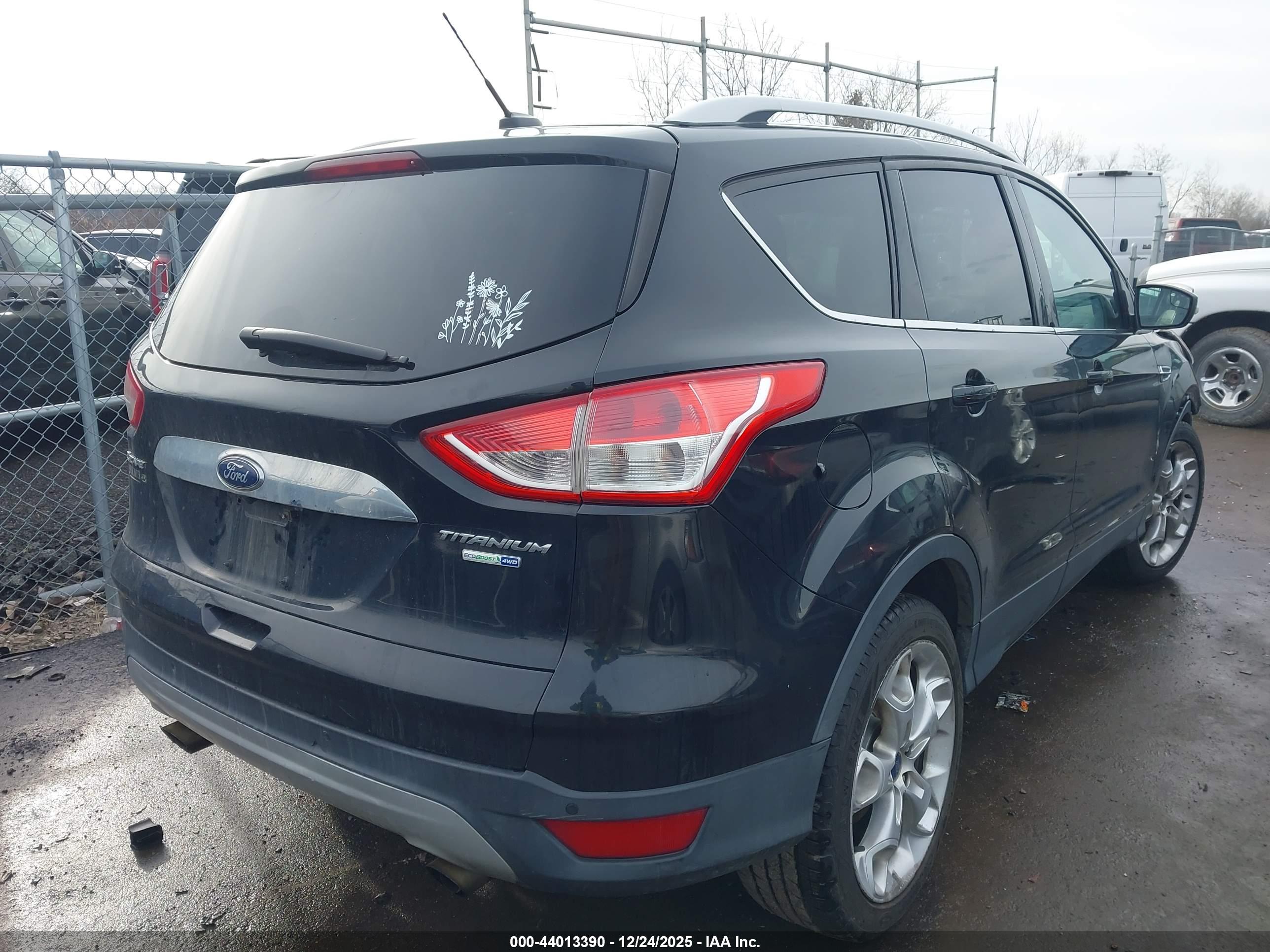FORD ESCAPE image 4