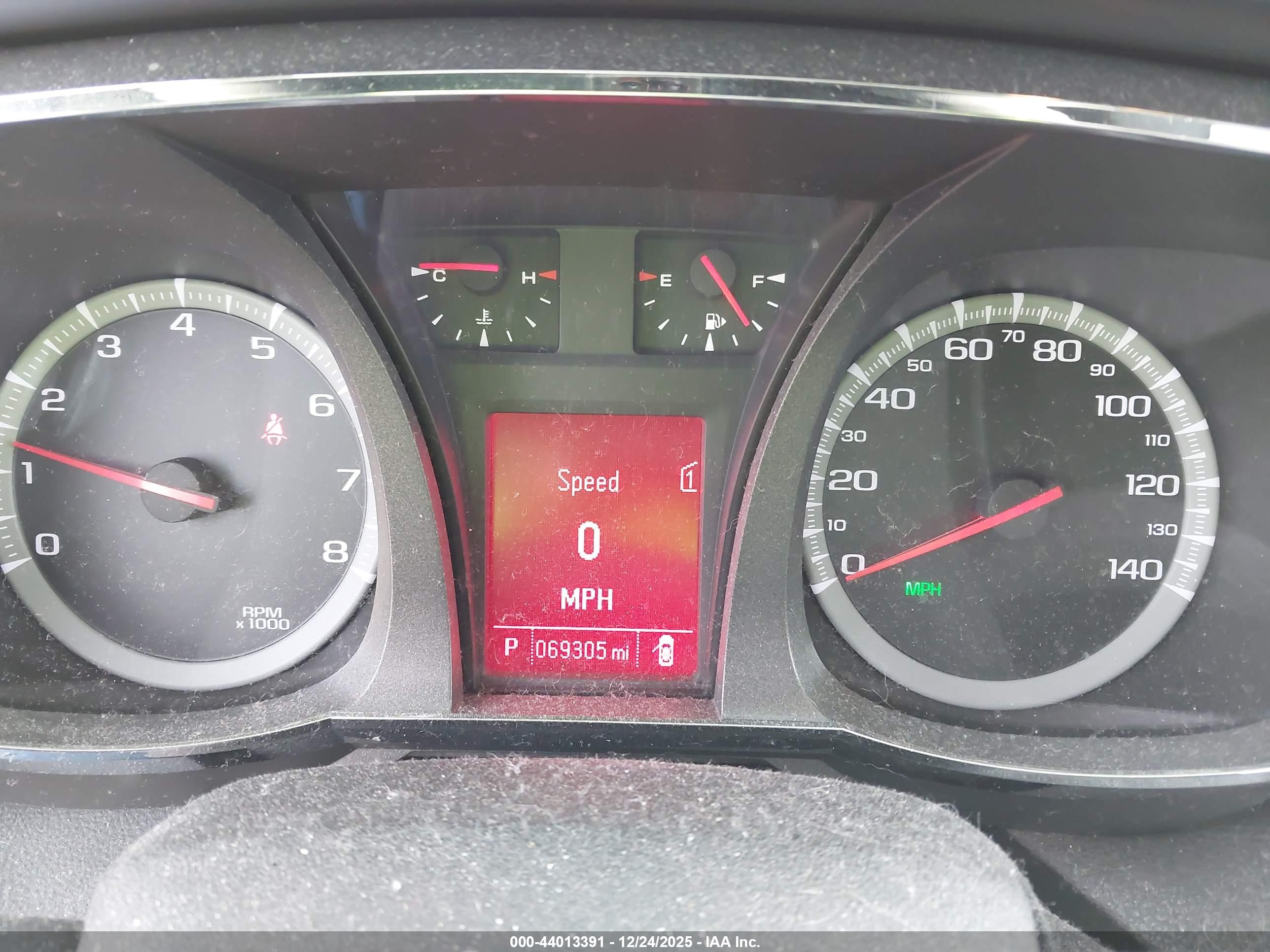 GMC TERRAIN image 7