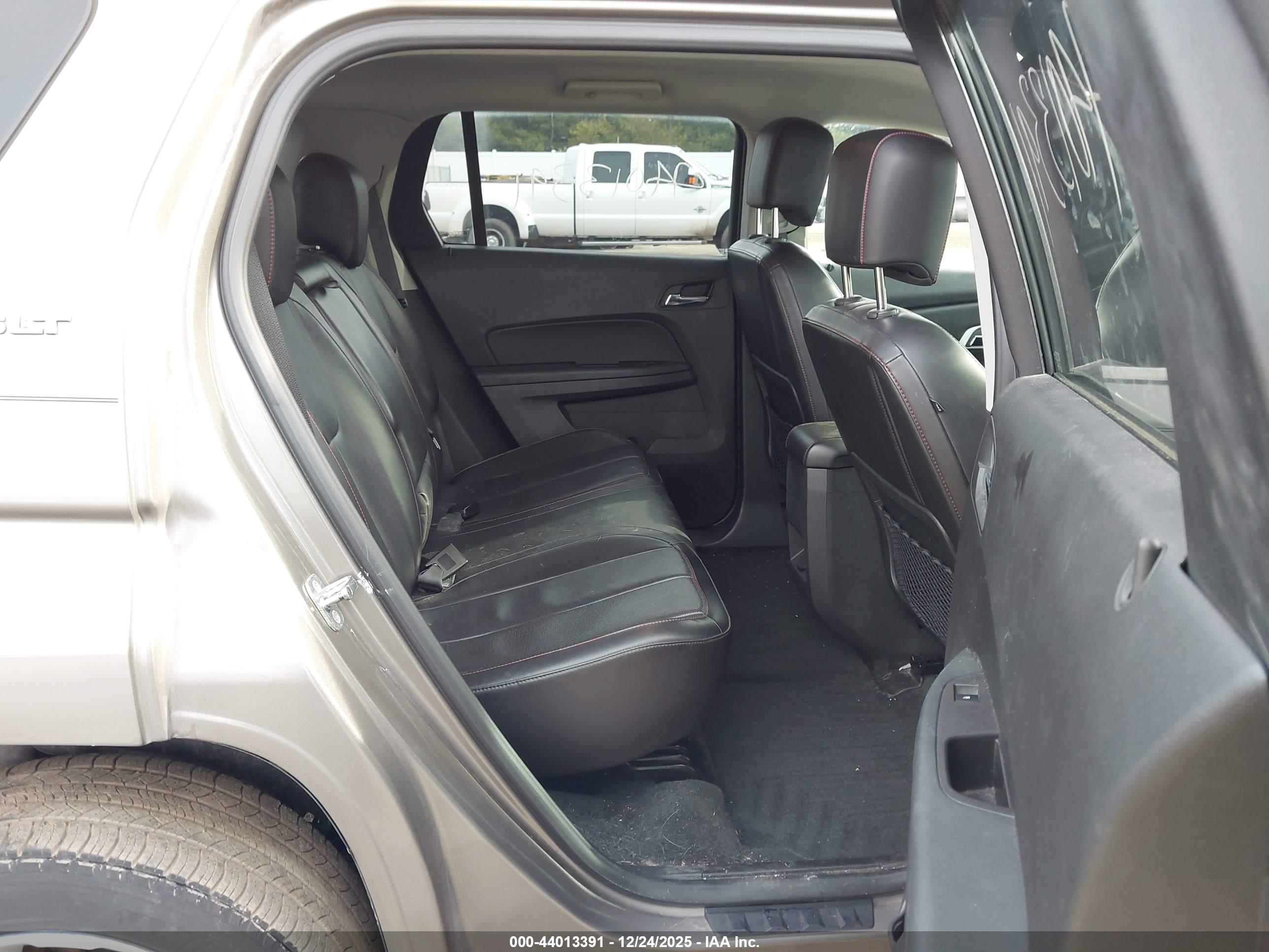 GMC TERRAIN image 8