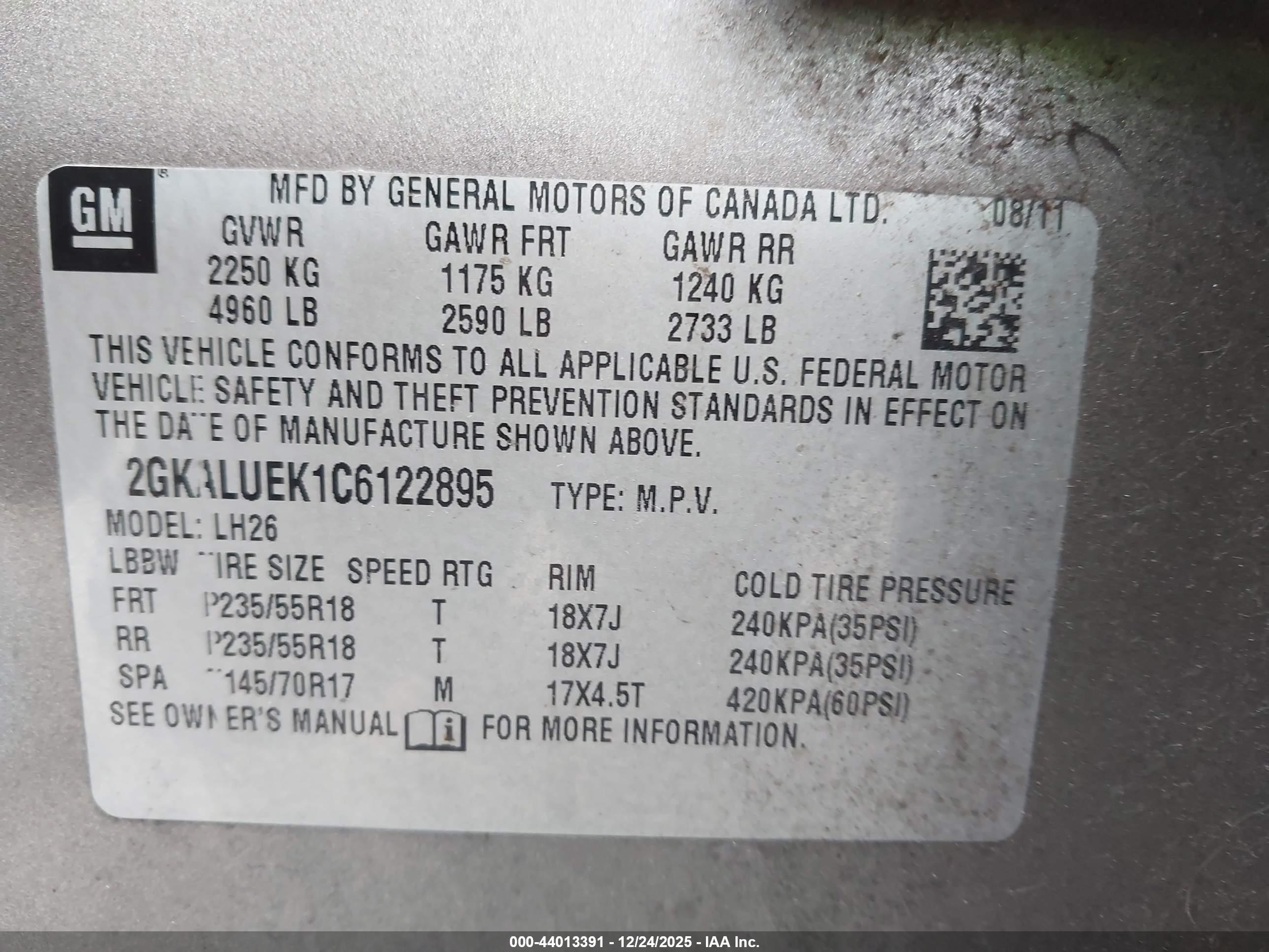GMC TERRAIN image 9