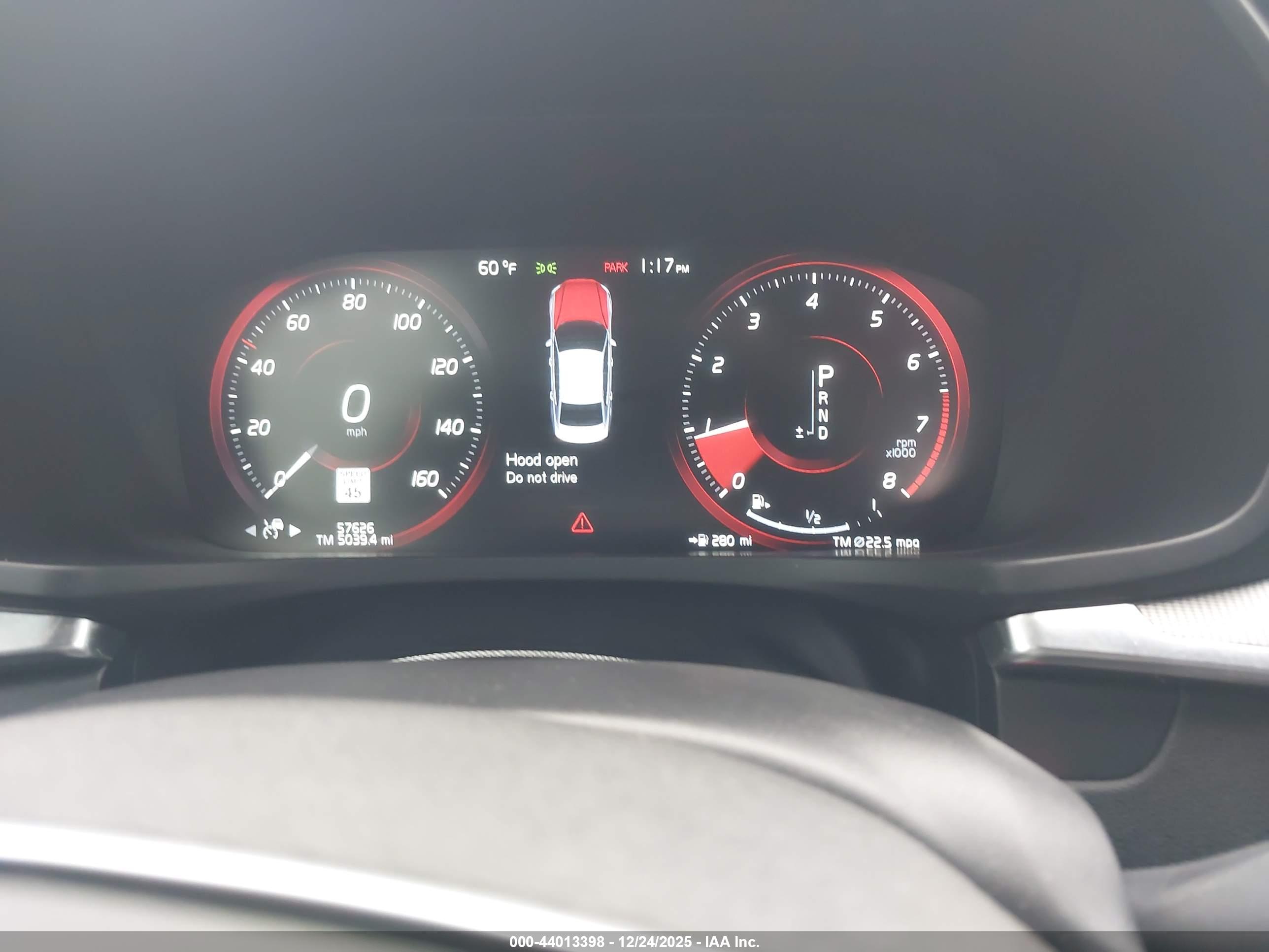 VOLVO S60 image 7