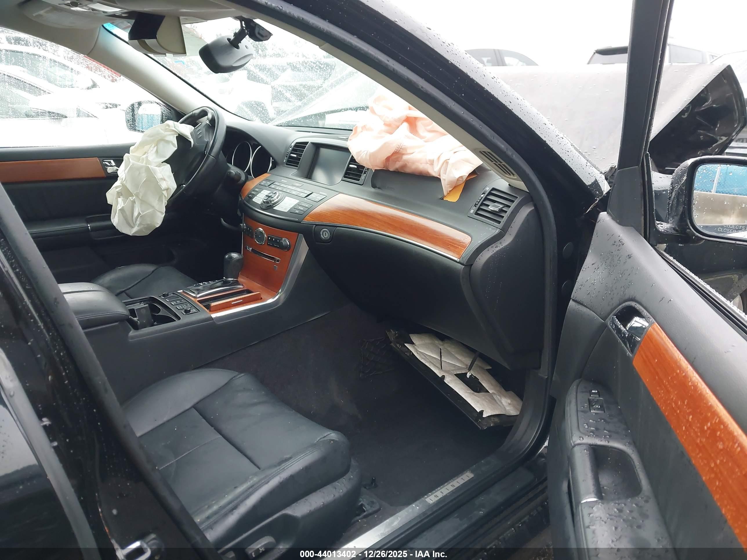INFINITI M45 image 5