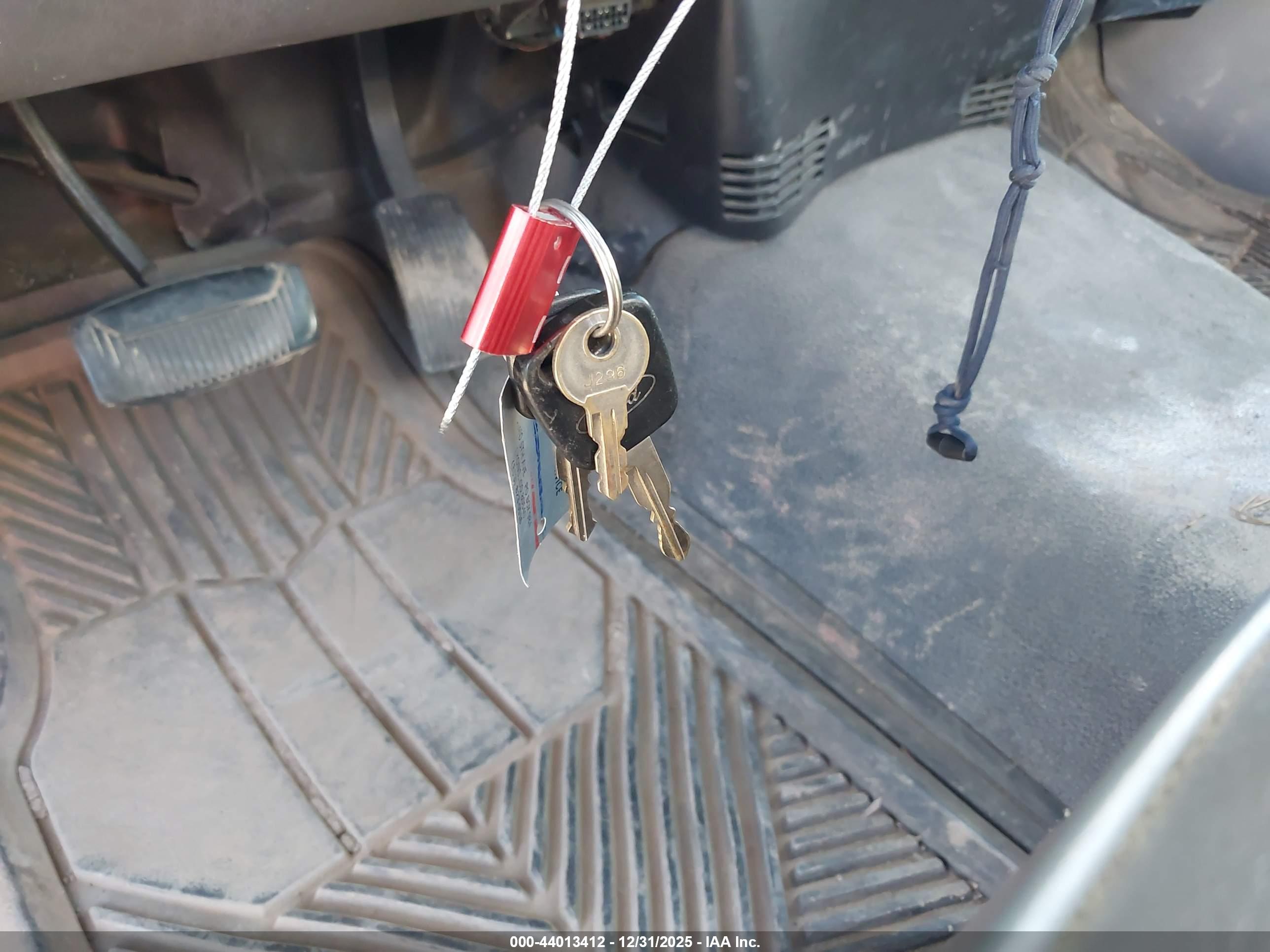 FORD F-150 image 11
