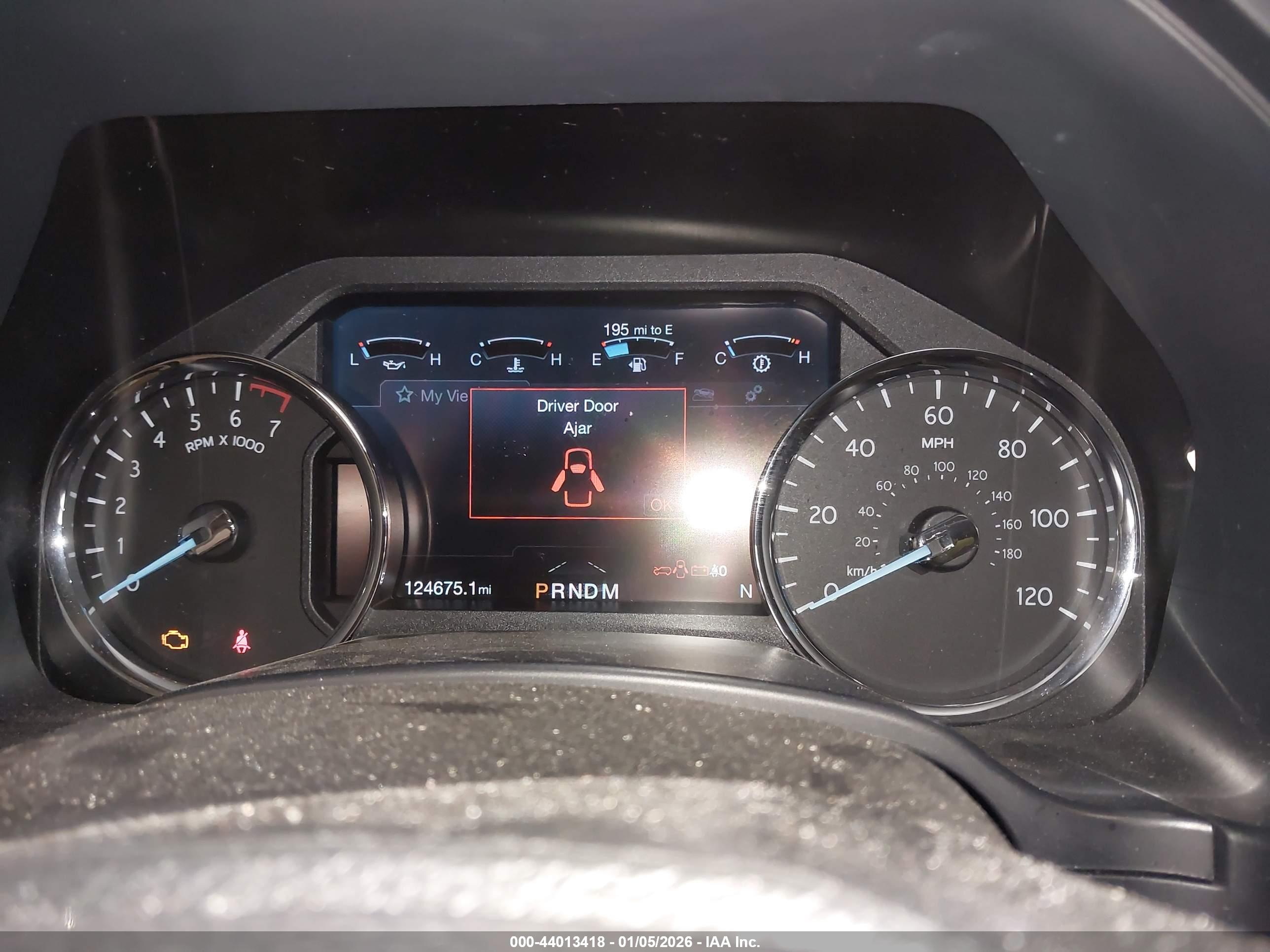 FORD EXPEDITION image 7