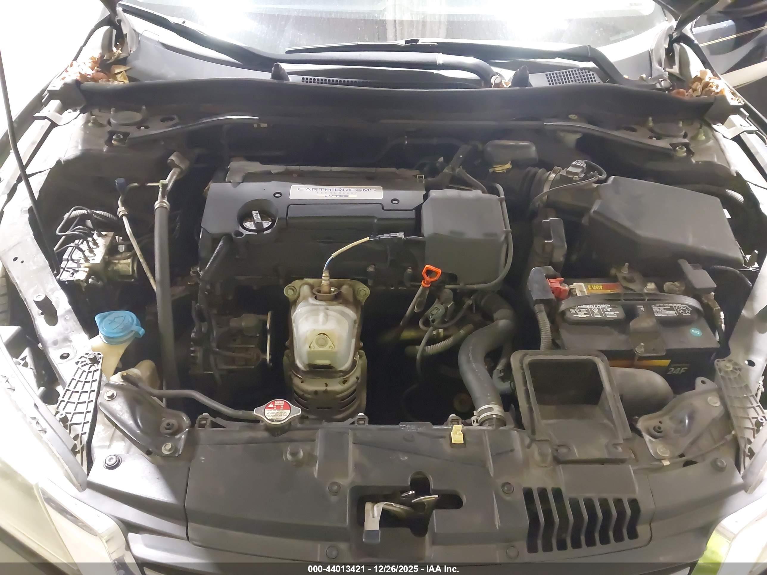 HONDA ACCORD image 10