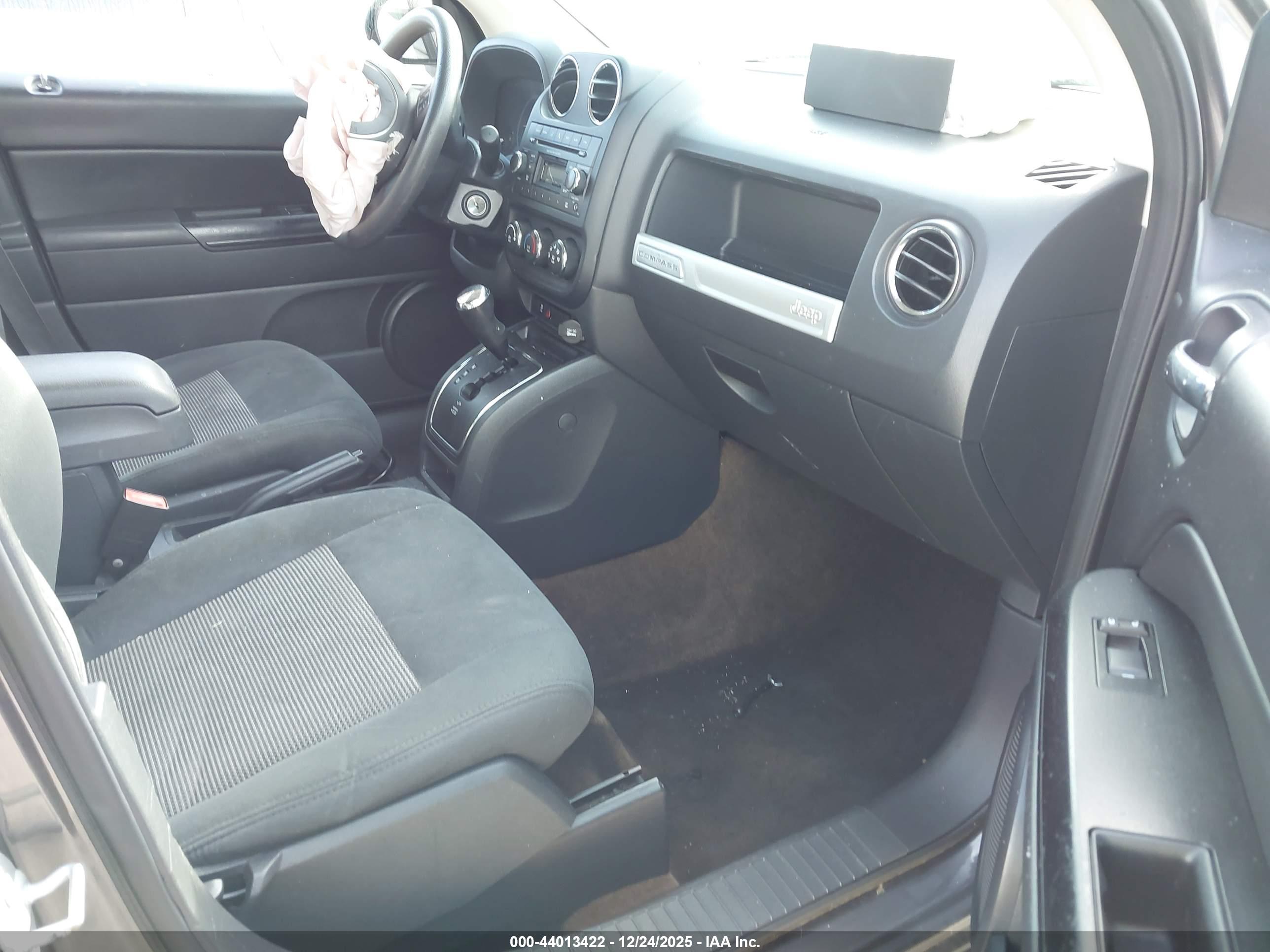 JEEP COMPASS image 5