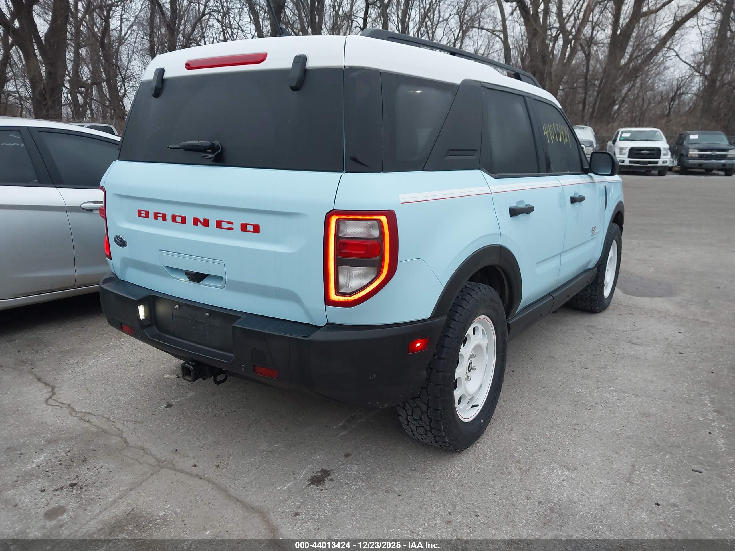 FORD BRONCO image 4