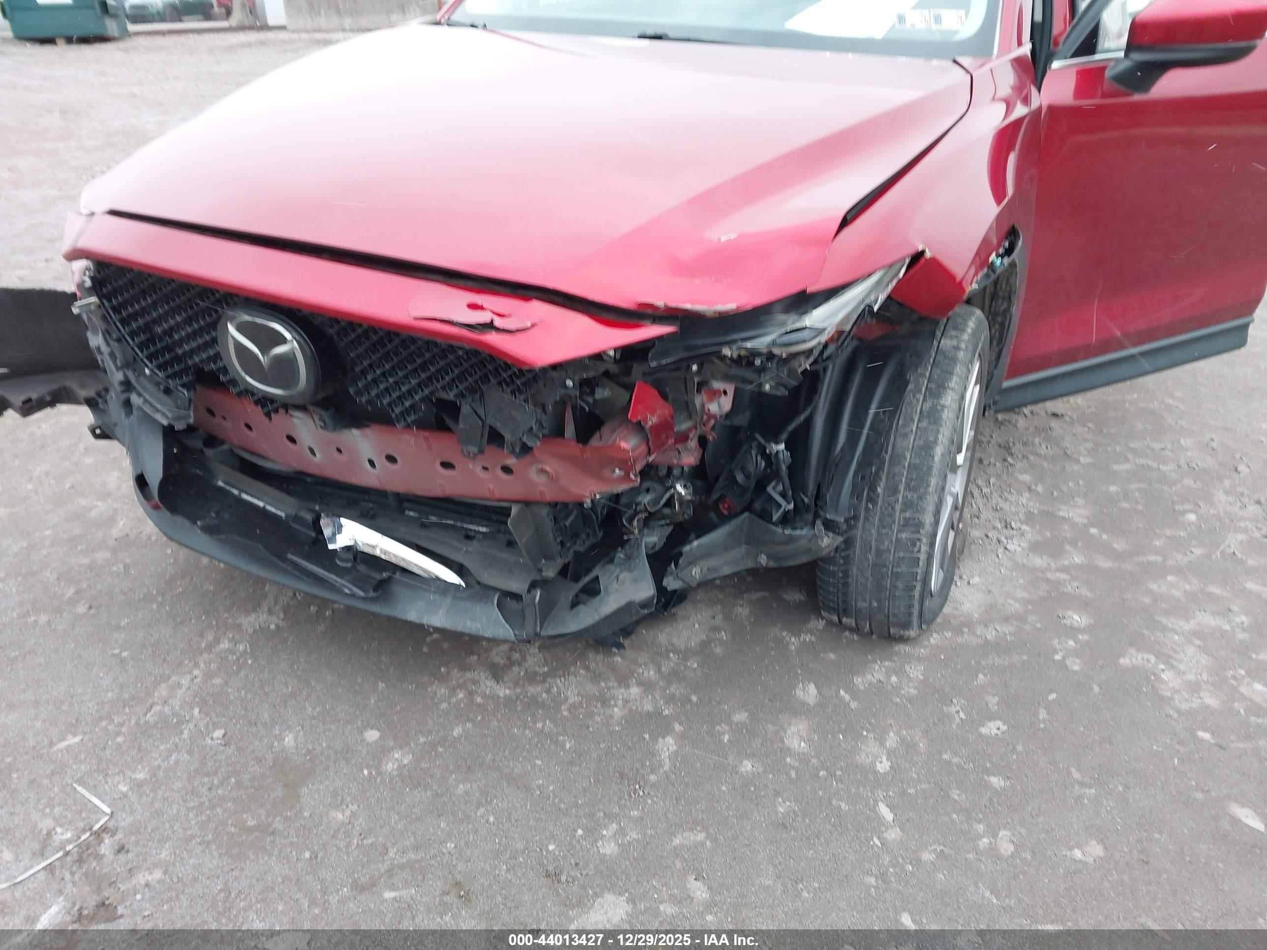MAZDA CX-5 image 6