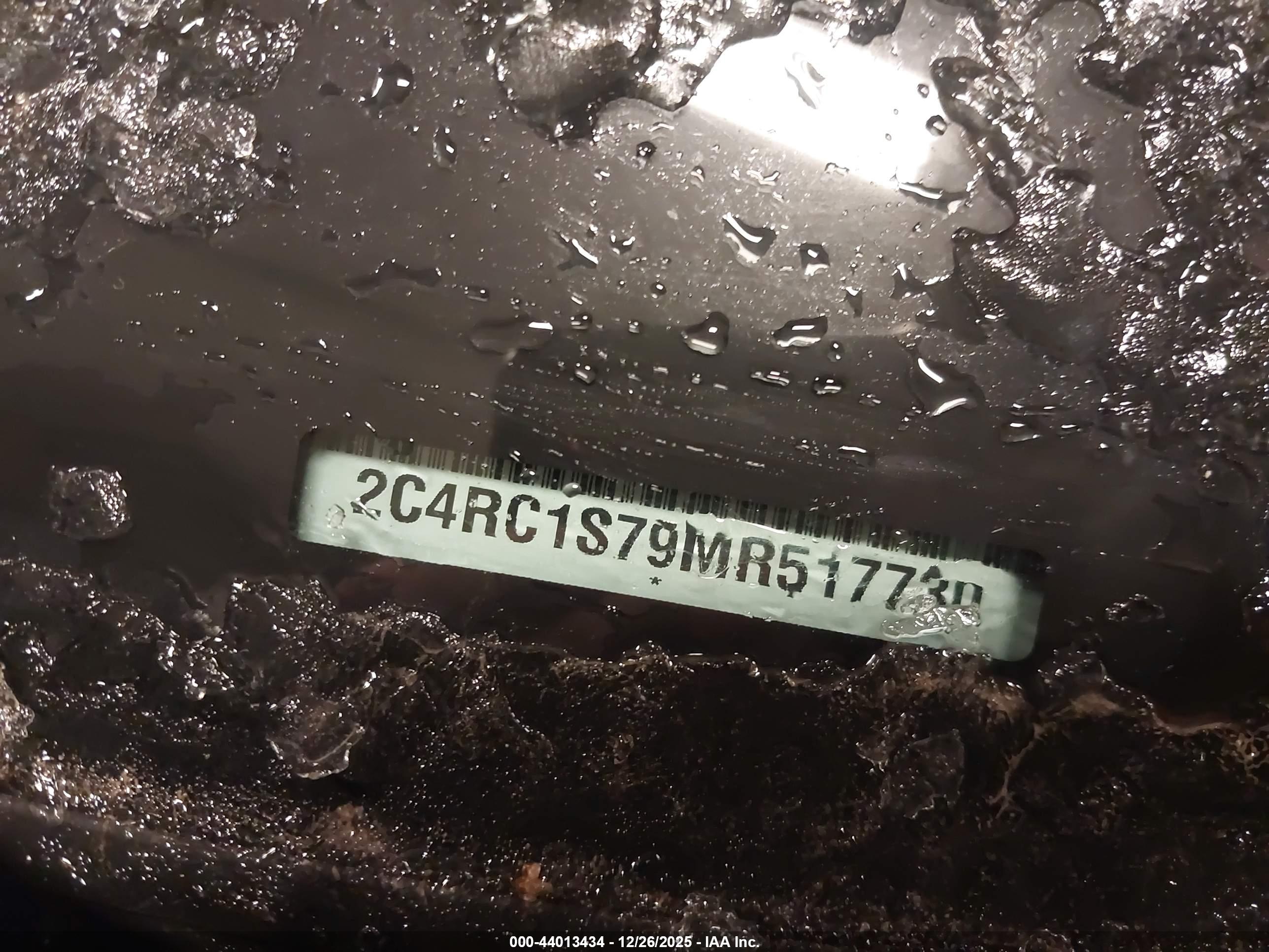 CHRYSLER PACIFICA image 9