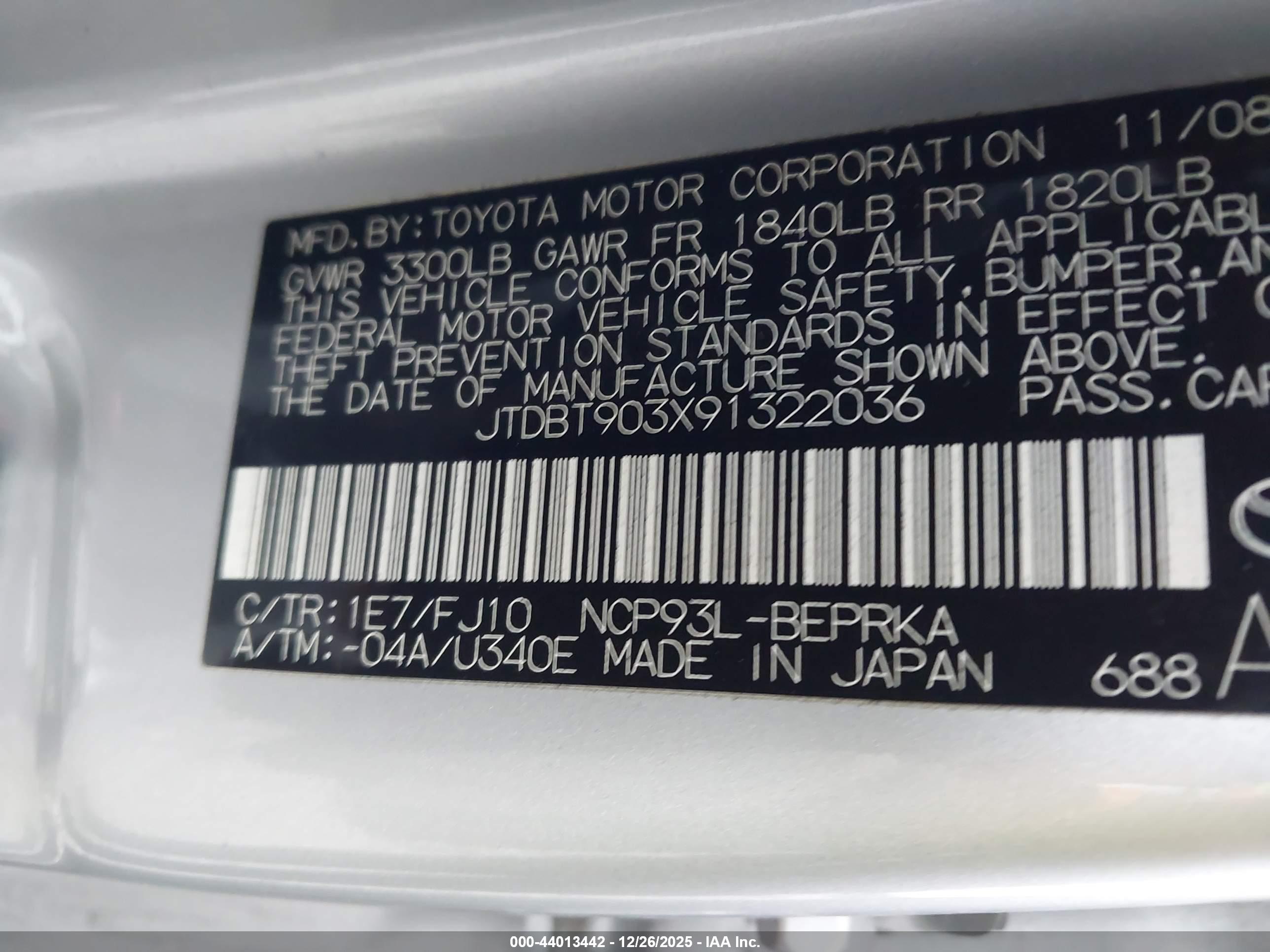 TOYOTA YARIS image 9