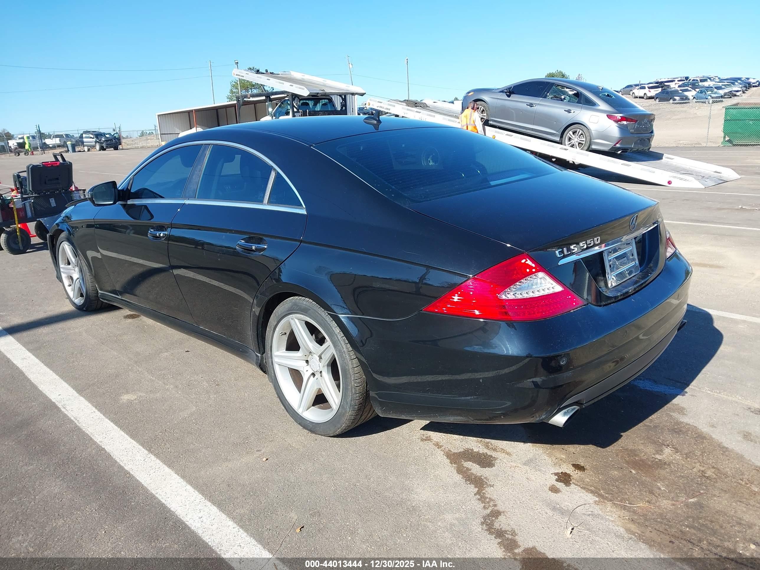 MERCEDES-BENZ CLS image 3