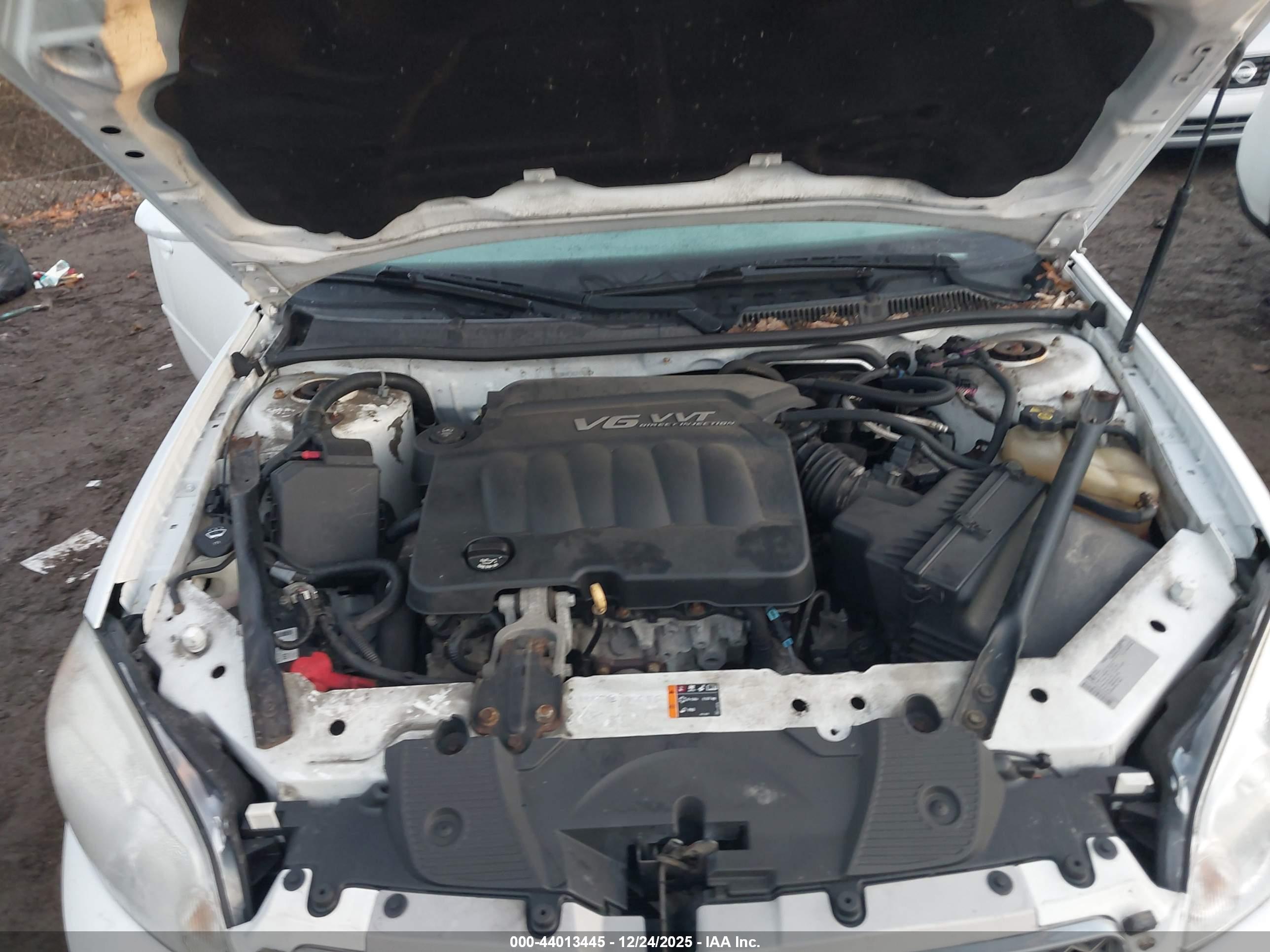 CHEVROLET IMPALA image 10