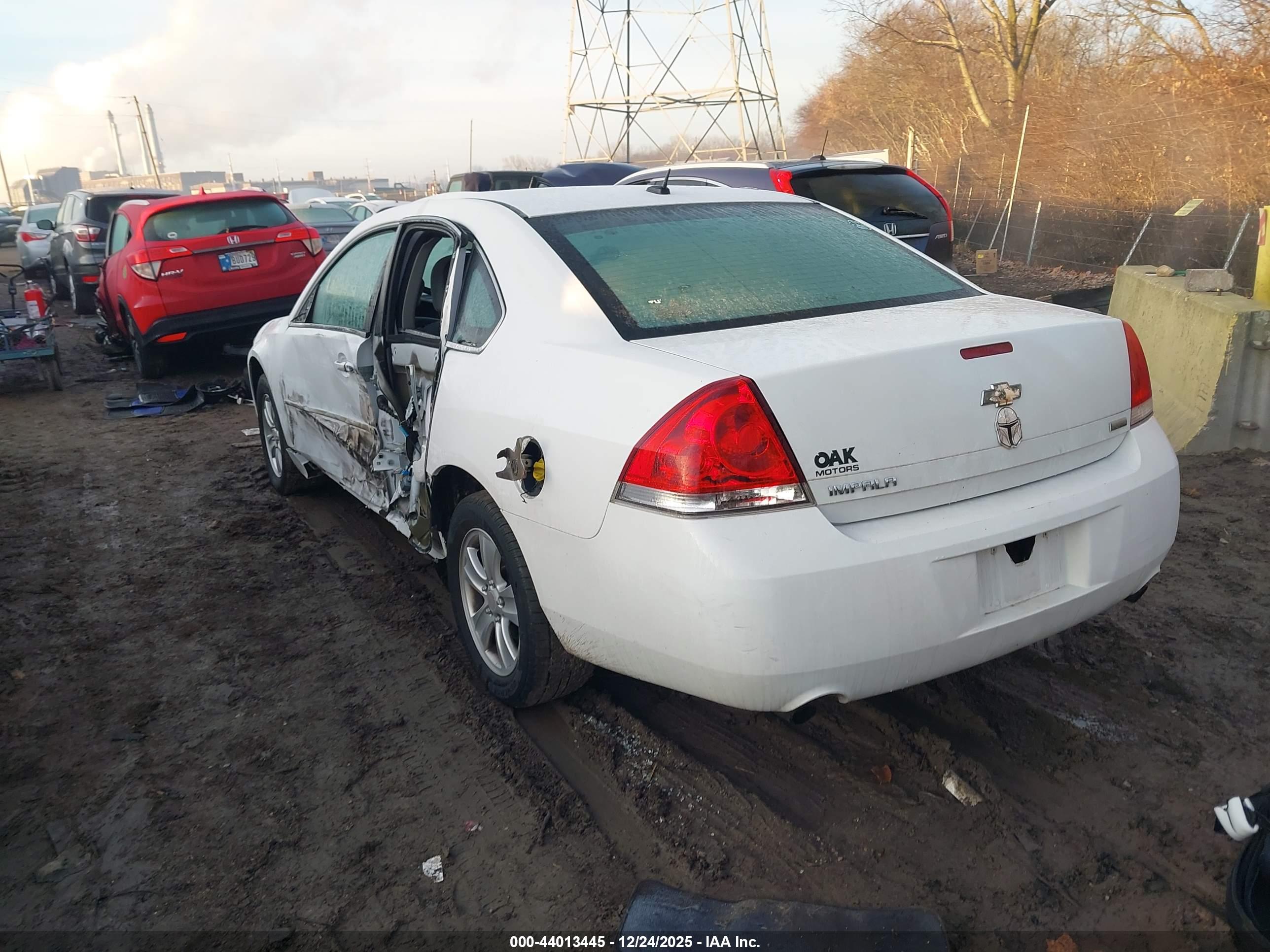 CHEVROLET IMPALA image 3