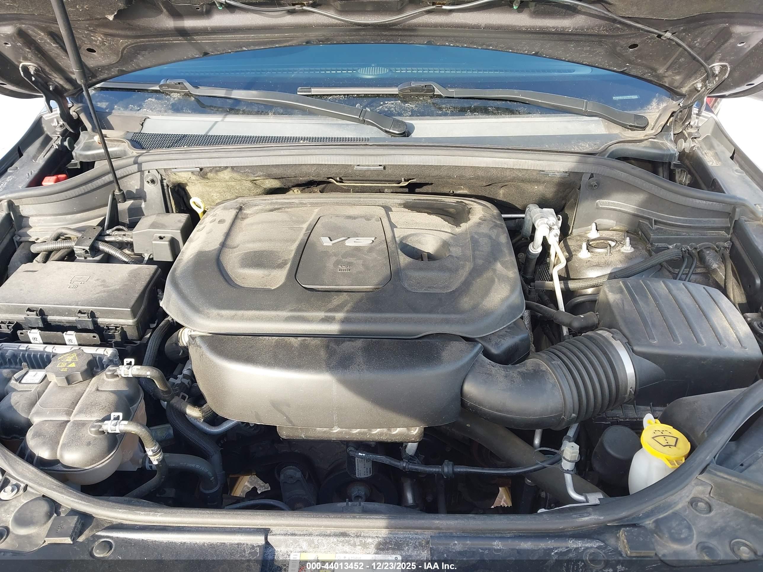 JEEP GRAND image 10