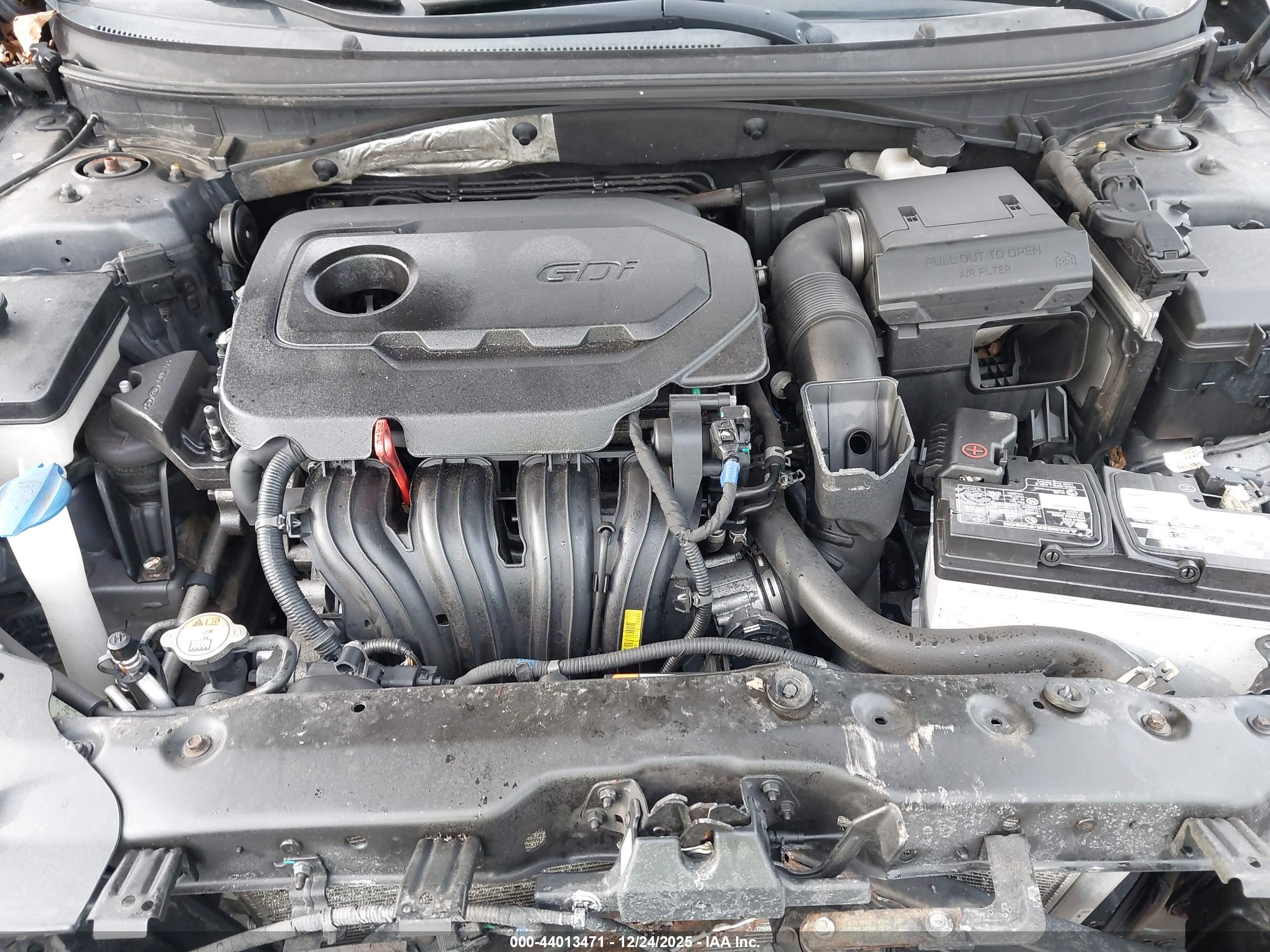 HYUNDAI SONATA image 10
