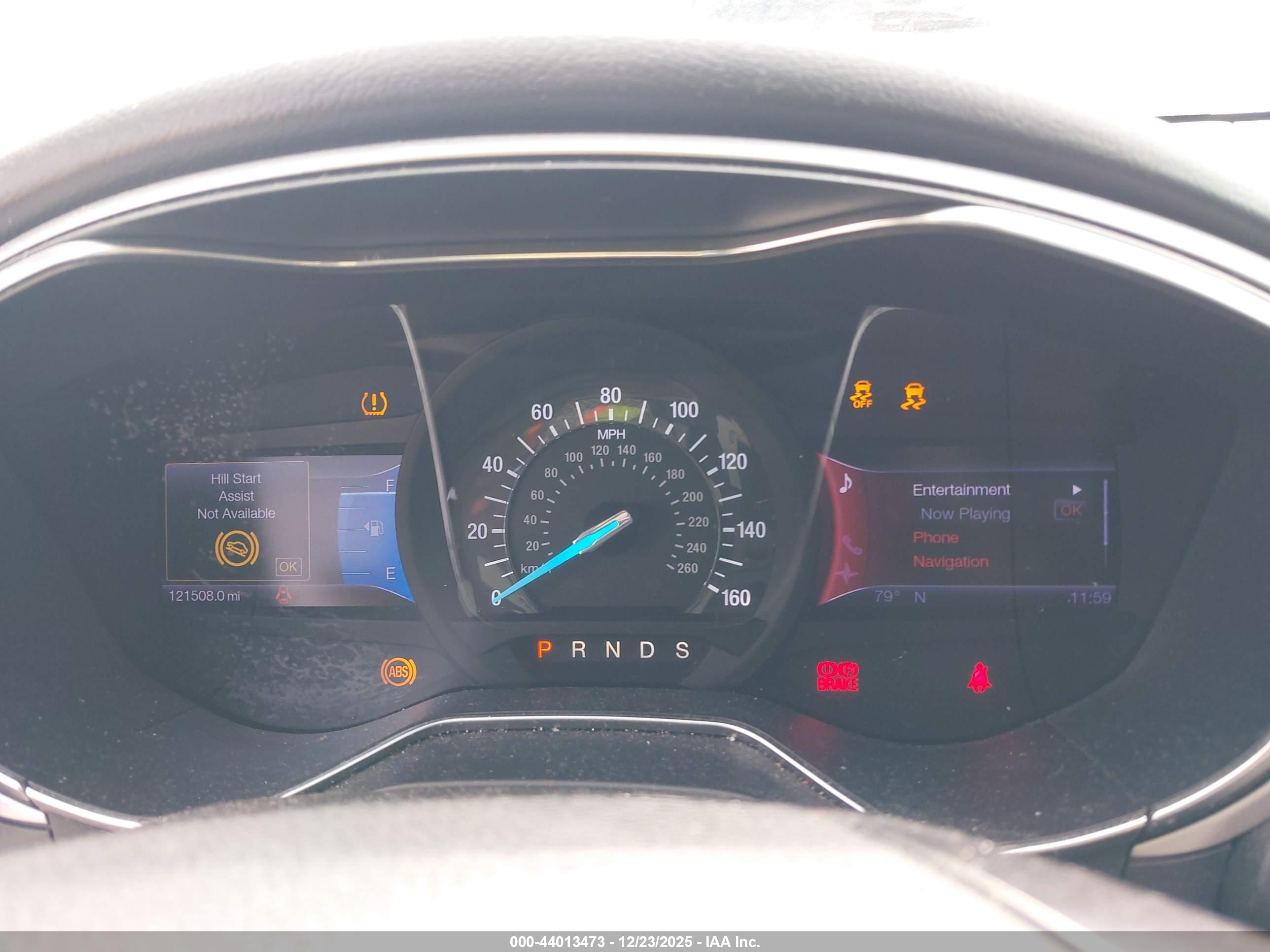 FORD FUSION image 7
