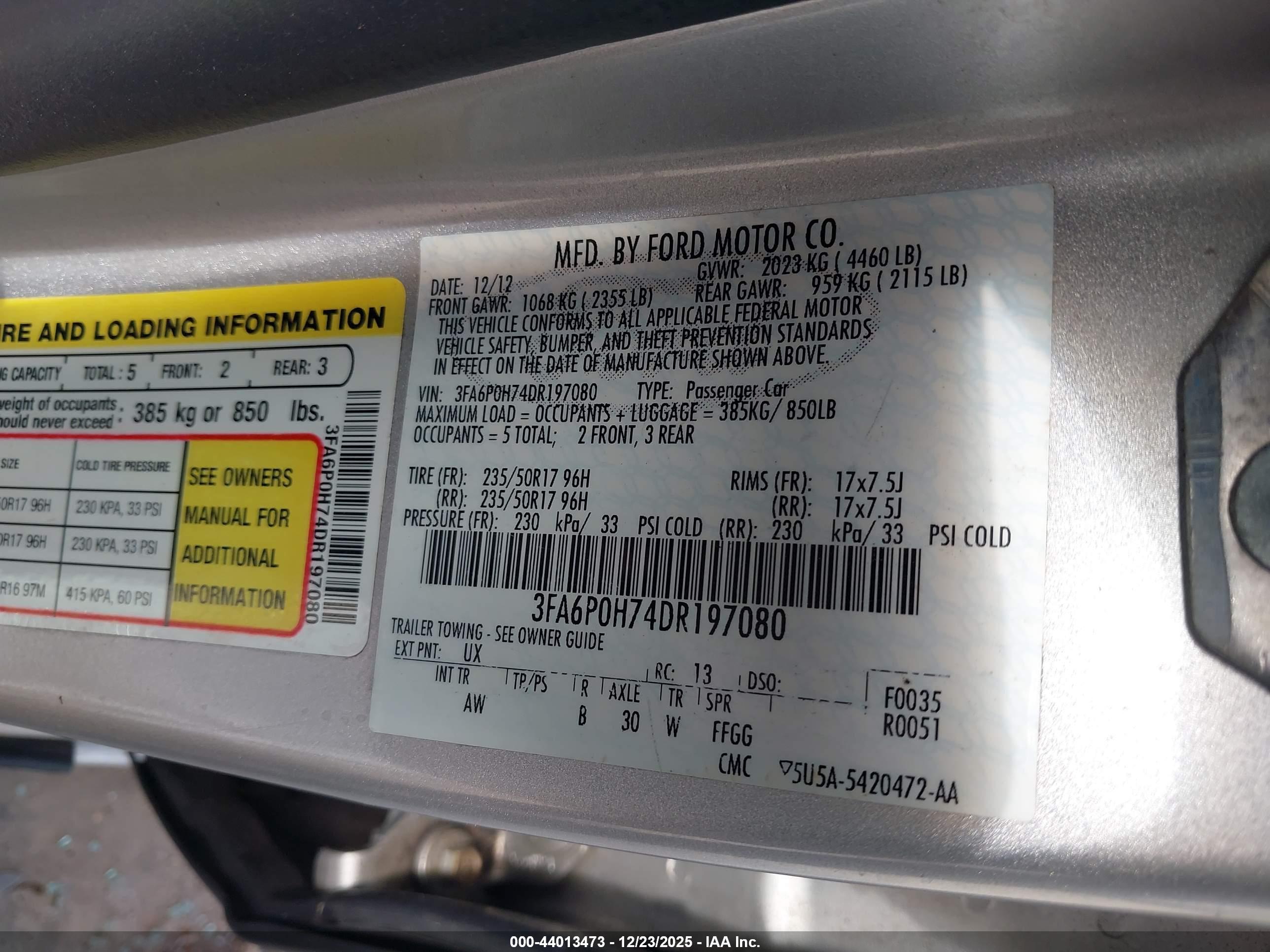 FORD FUSION image 9