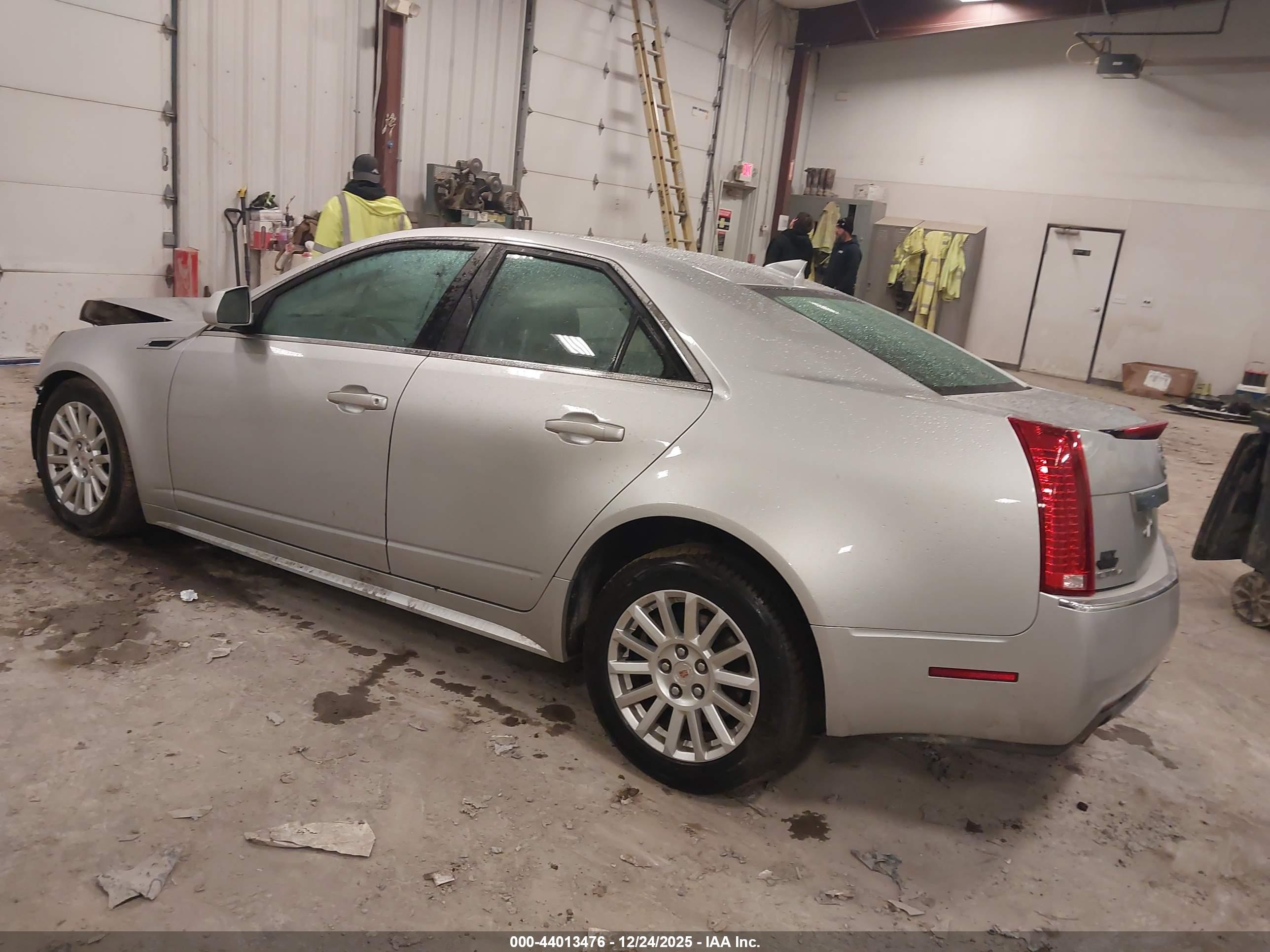 CADILLAC CTS image 3