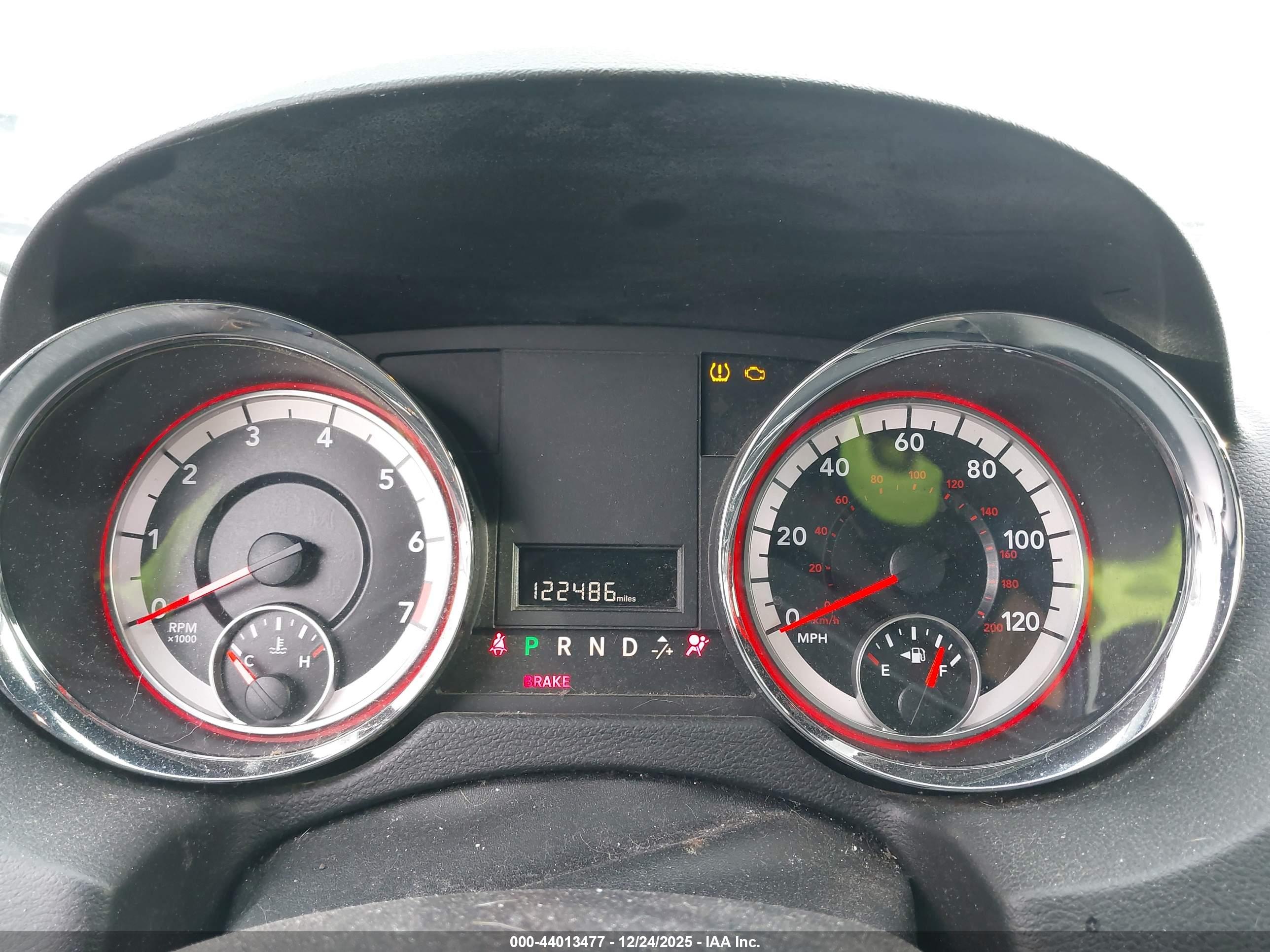 DODGE GRAND image 7