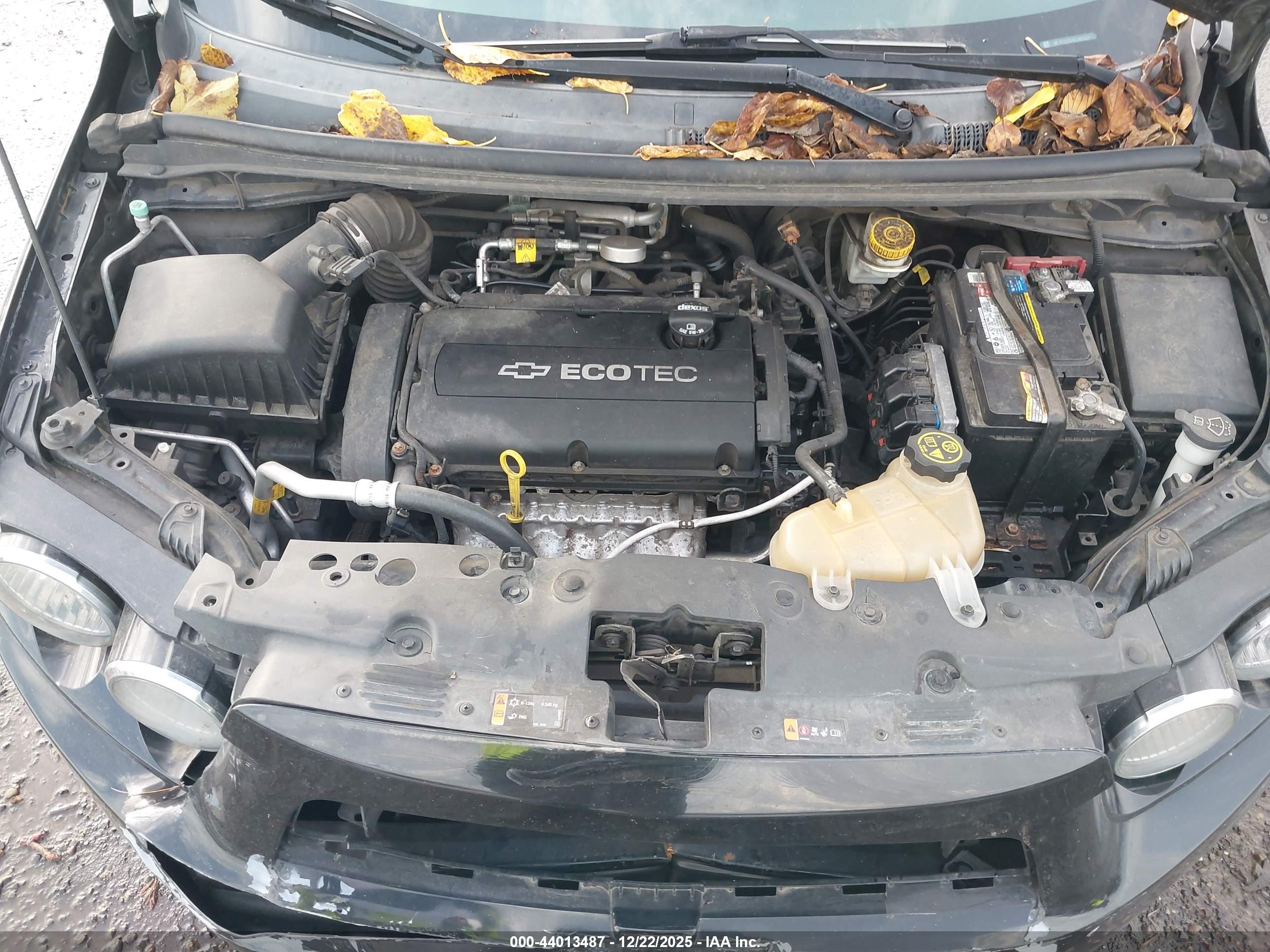 CHEVROLET SONIC image 10