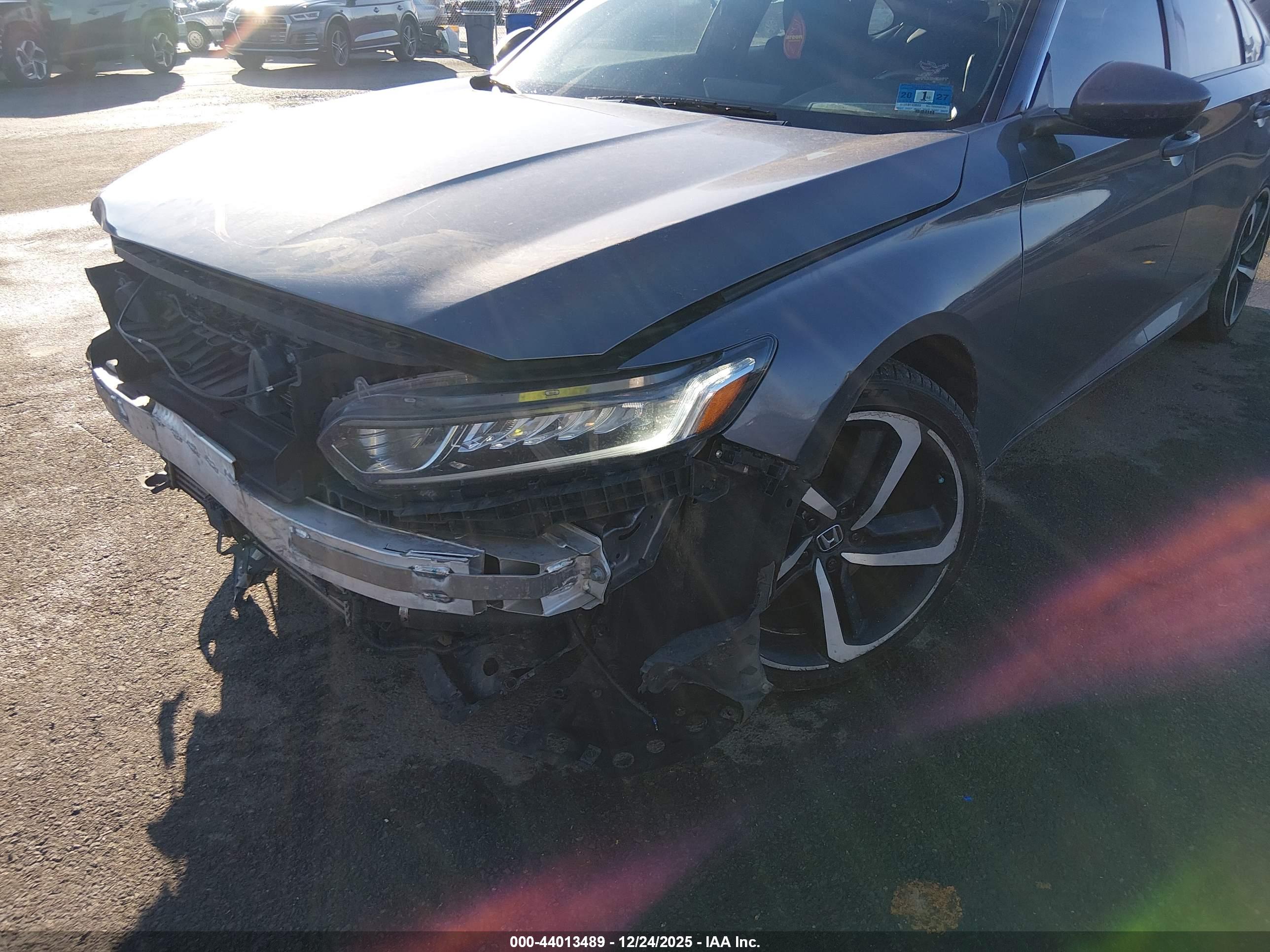 HONDA ACCORD image 6