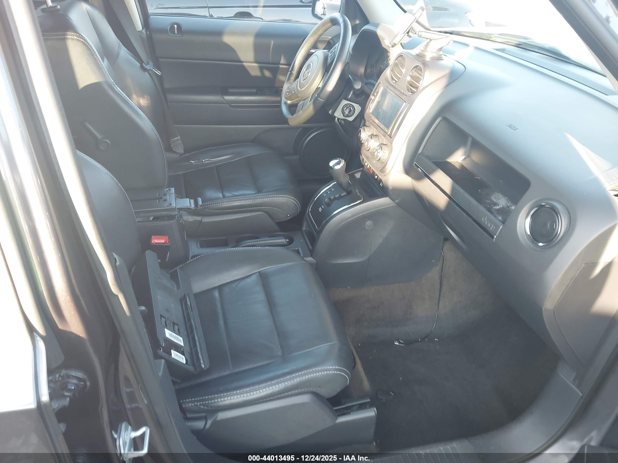 JEEP PATRIOT image 5