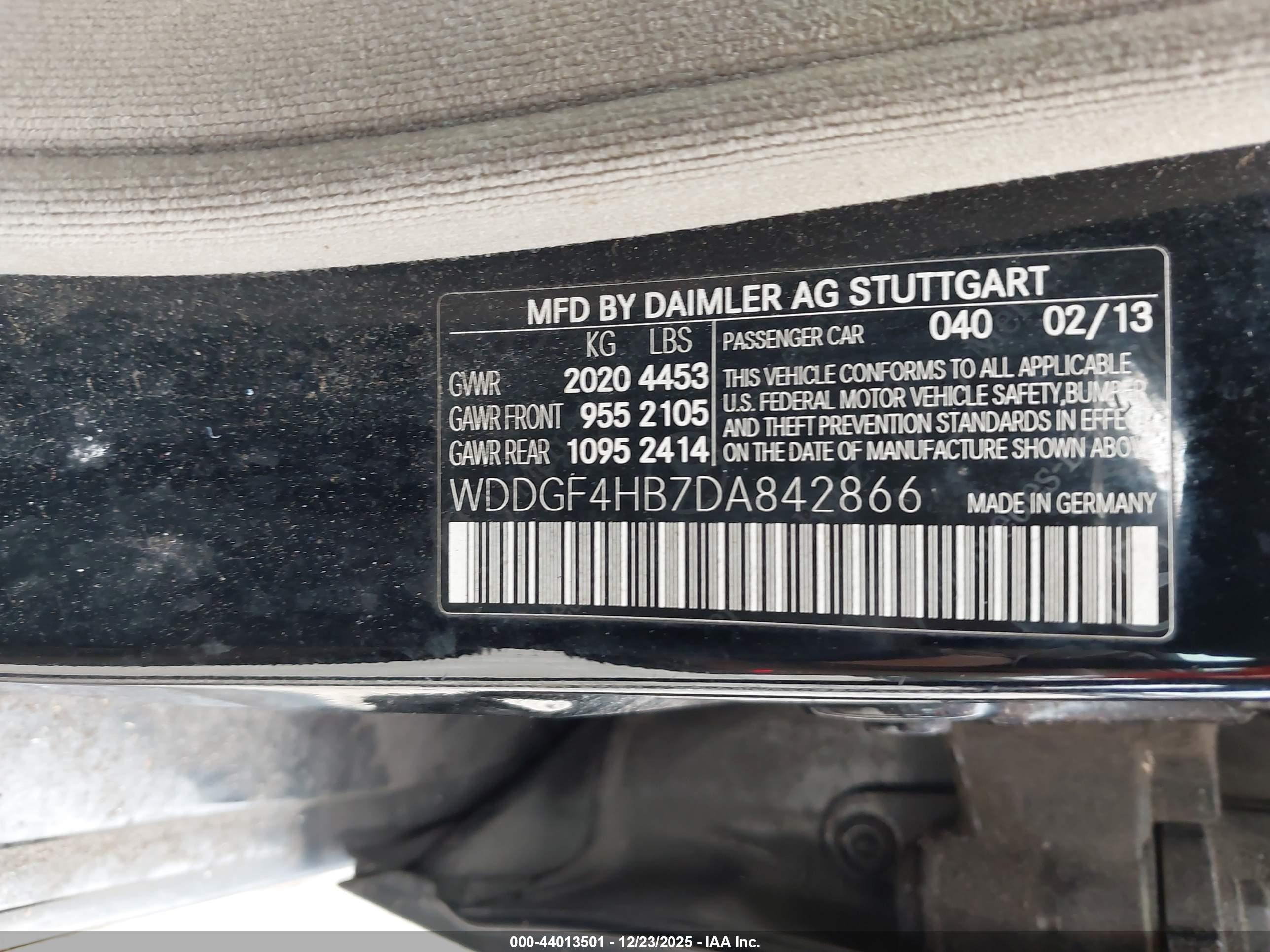 MERCEDES-BENZ C image 9