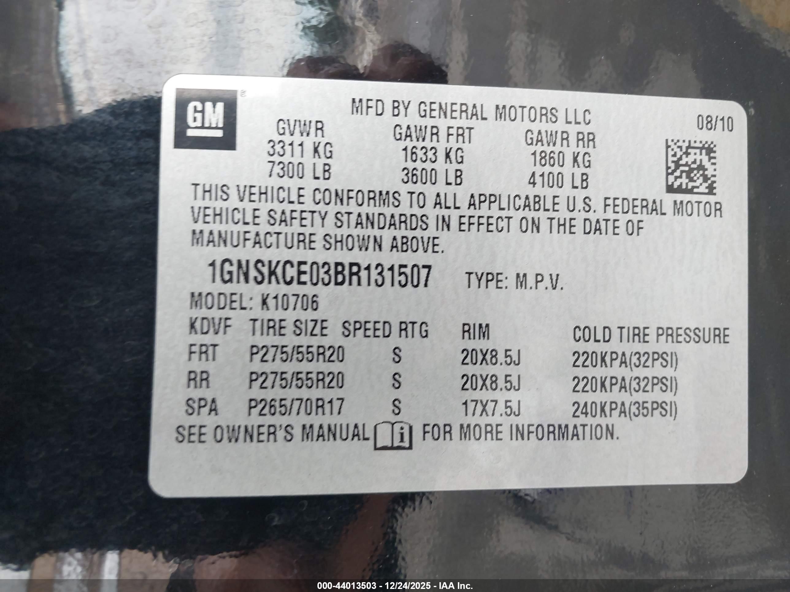CHEVROLET TAHOE image 9