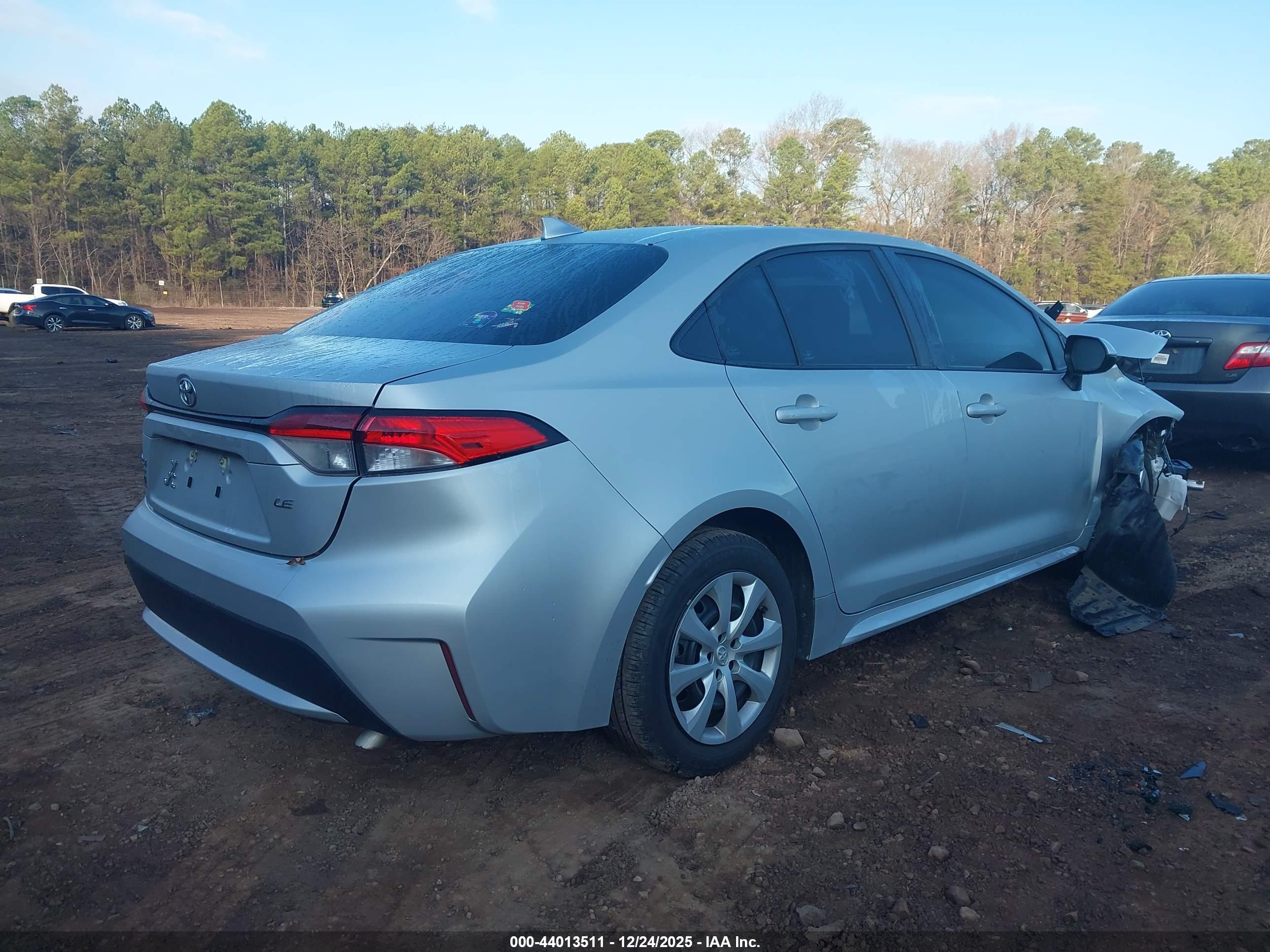 TOYOTA COROLLA image 4