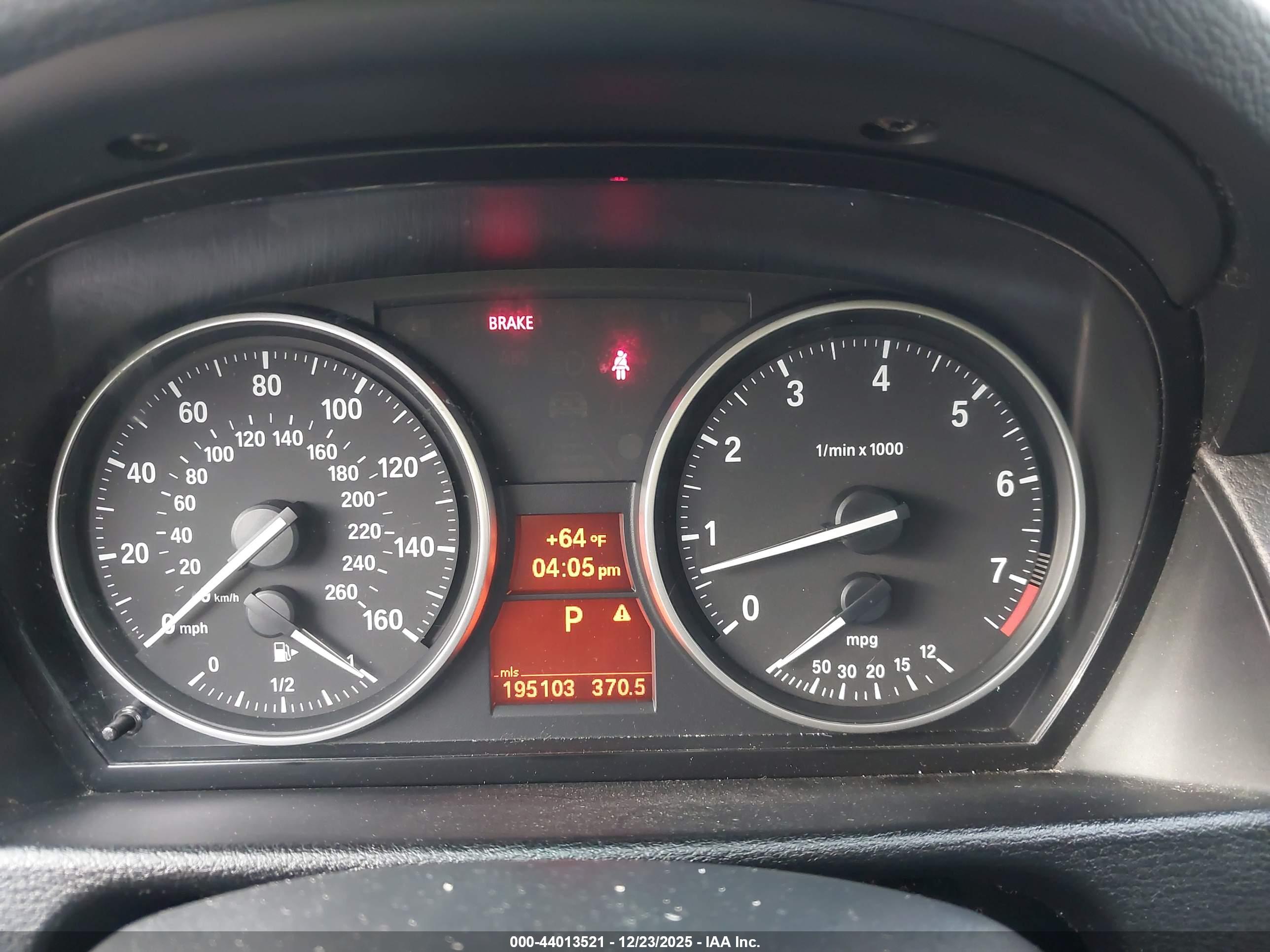 BMW X1 image 7