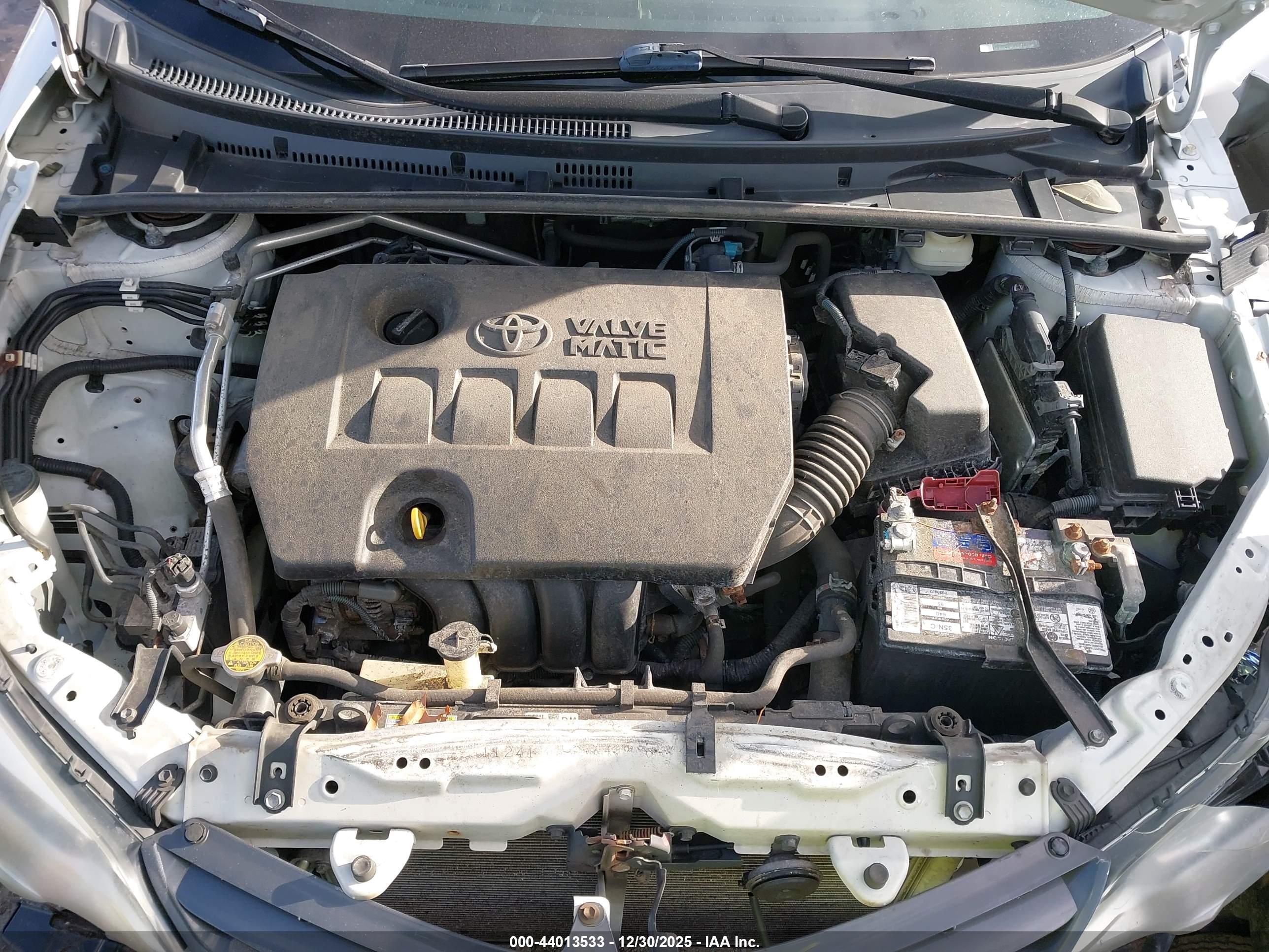 TOYOTA COROLLA image 10