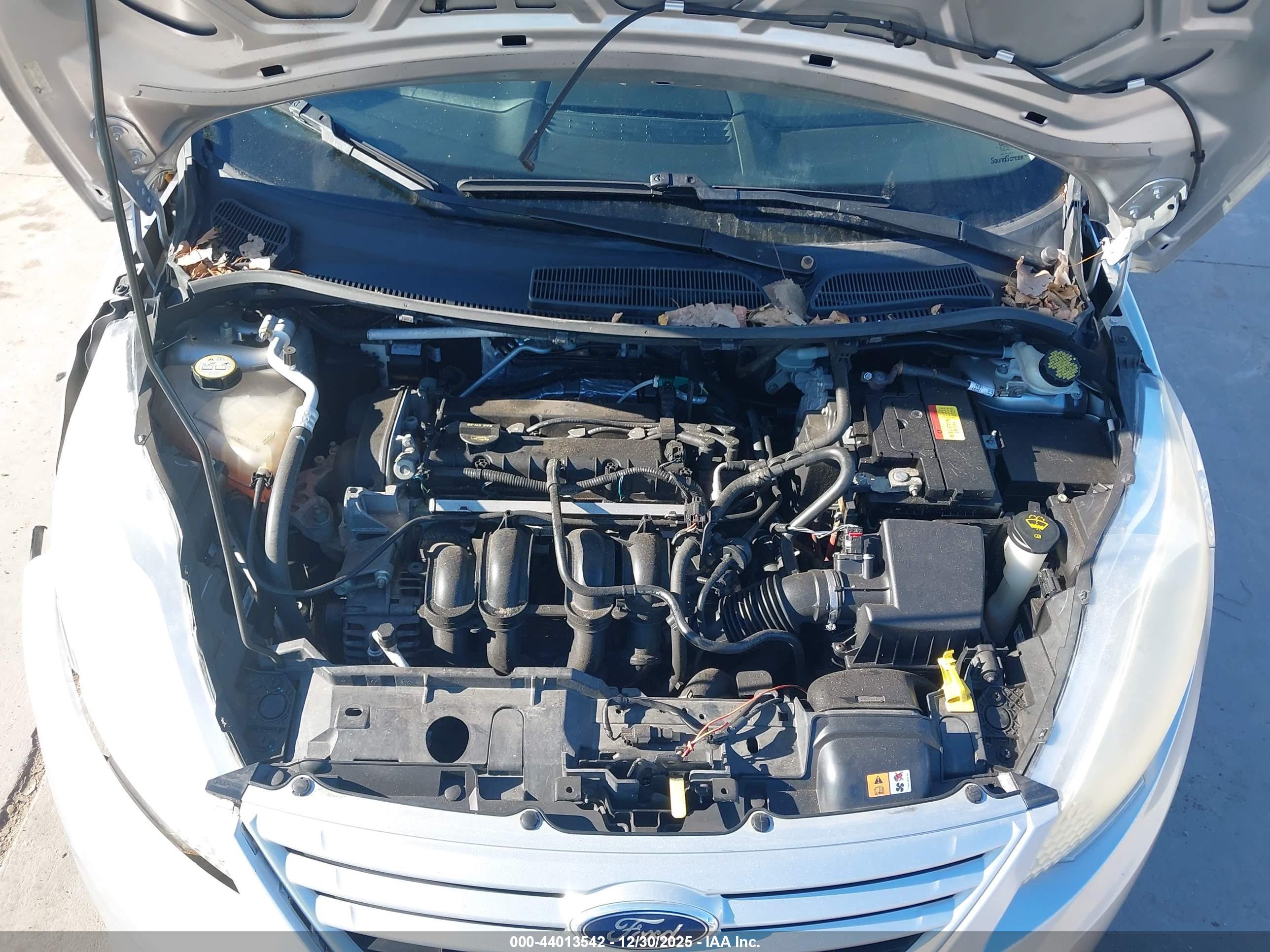 FORD FIESTA image 10