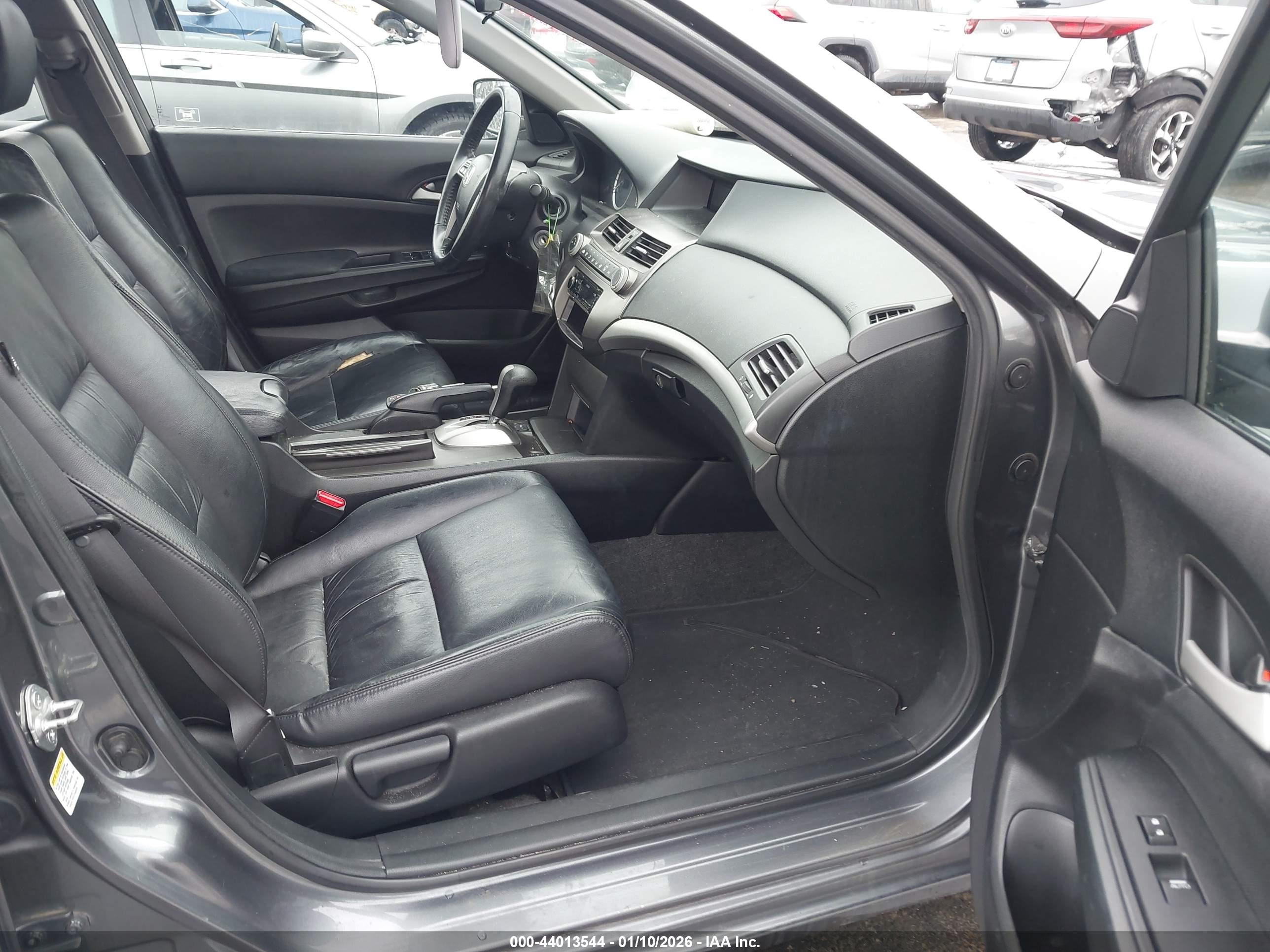 HONDA ACCORD image 5