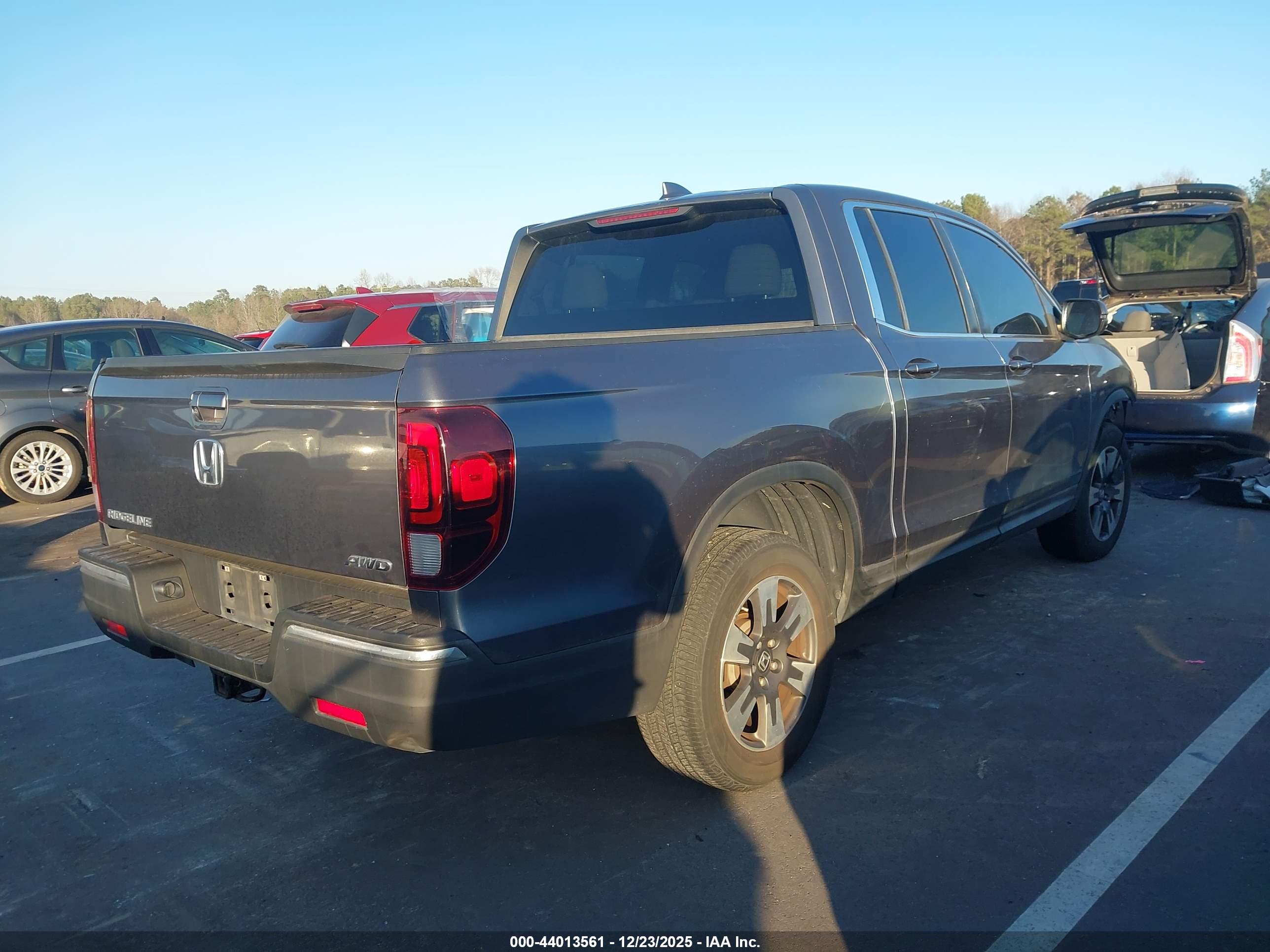 HONDA RIDGELINE image 4