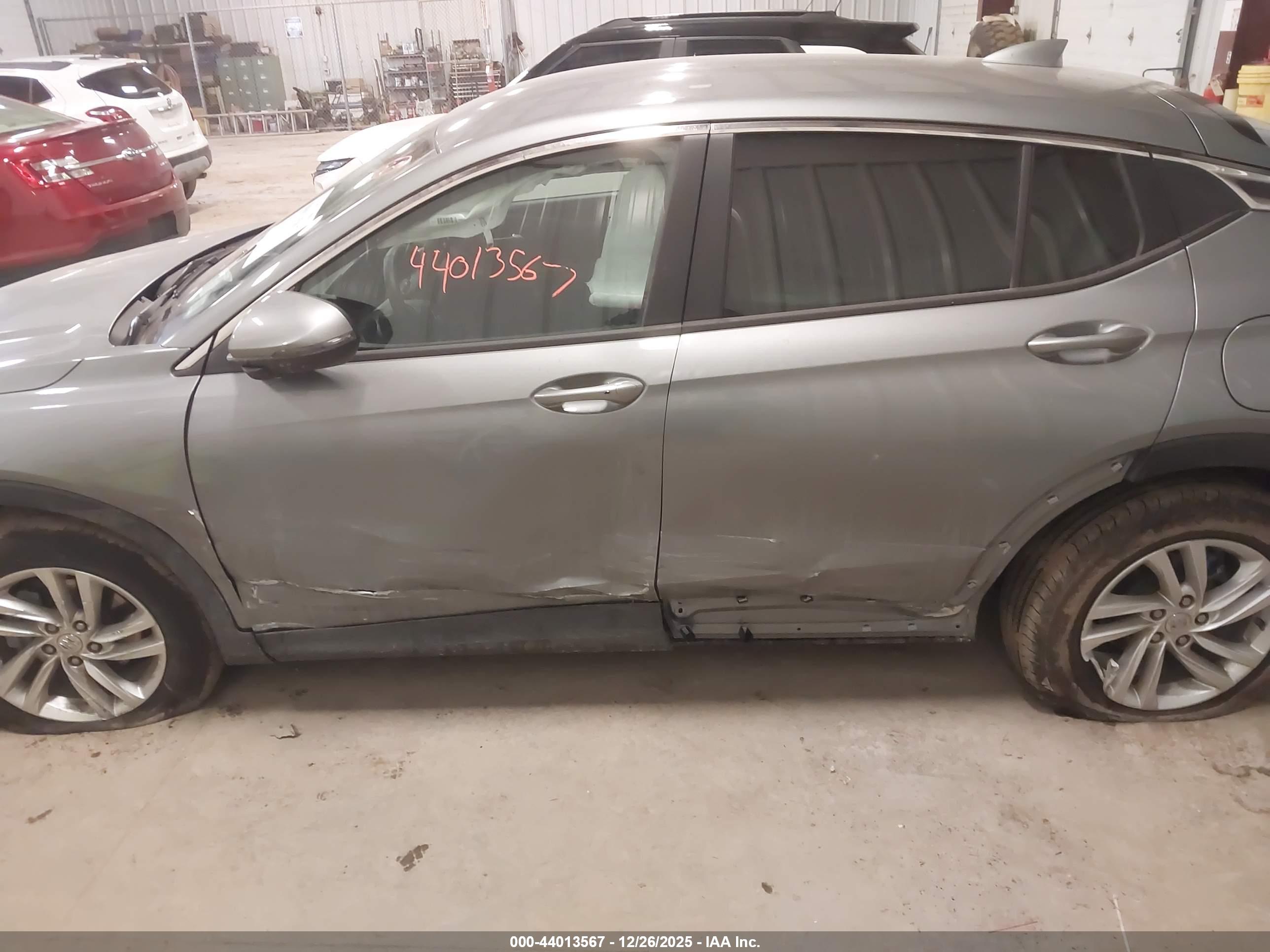 BUICK ENVISTA image 6