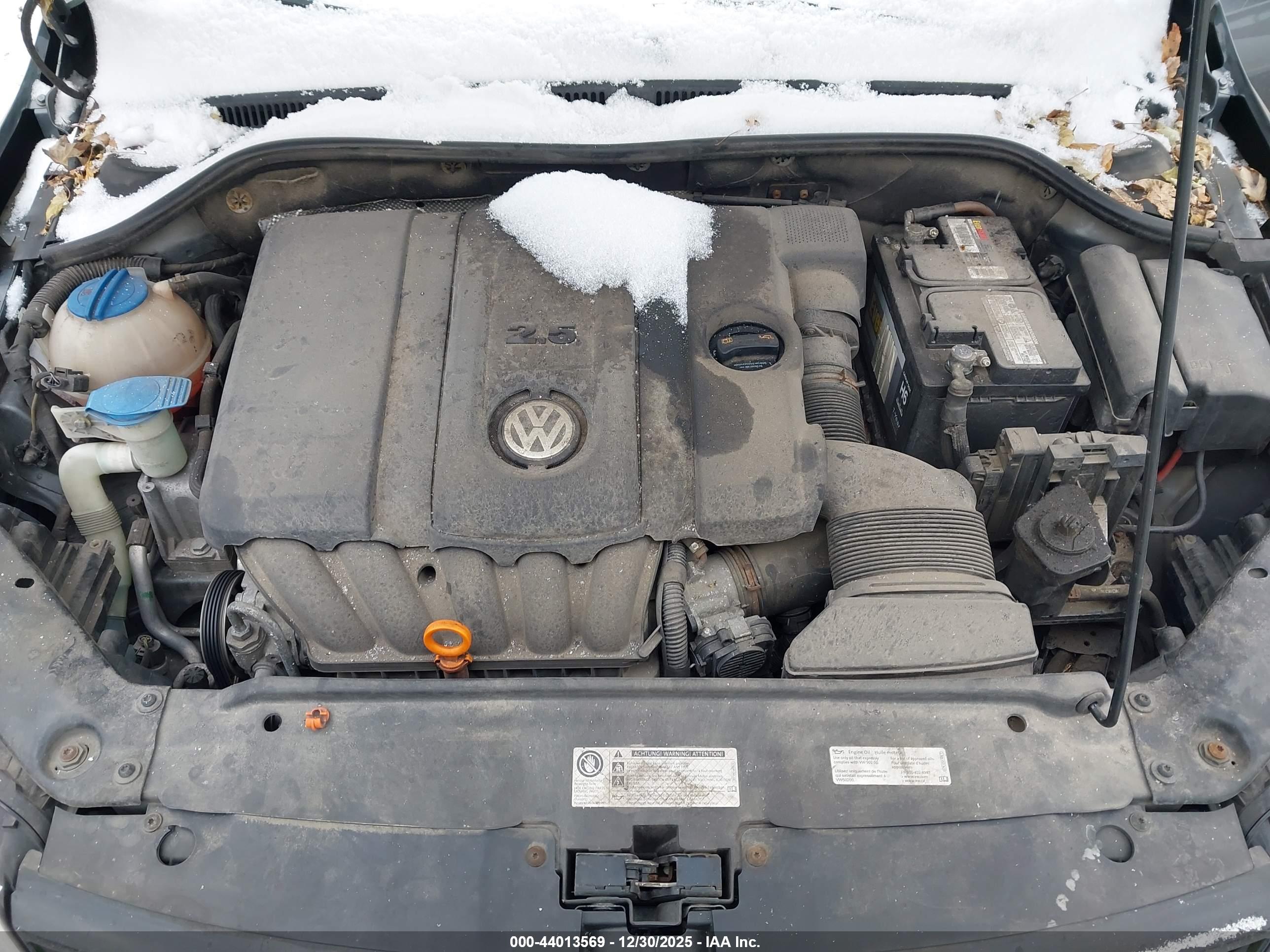 VOLKSWAGEN JETTA image 10