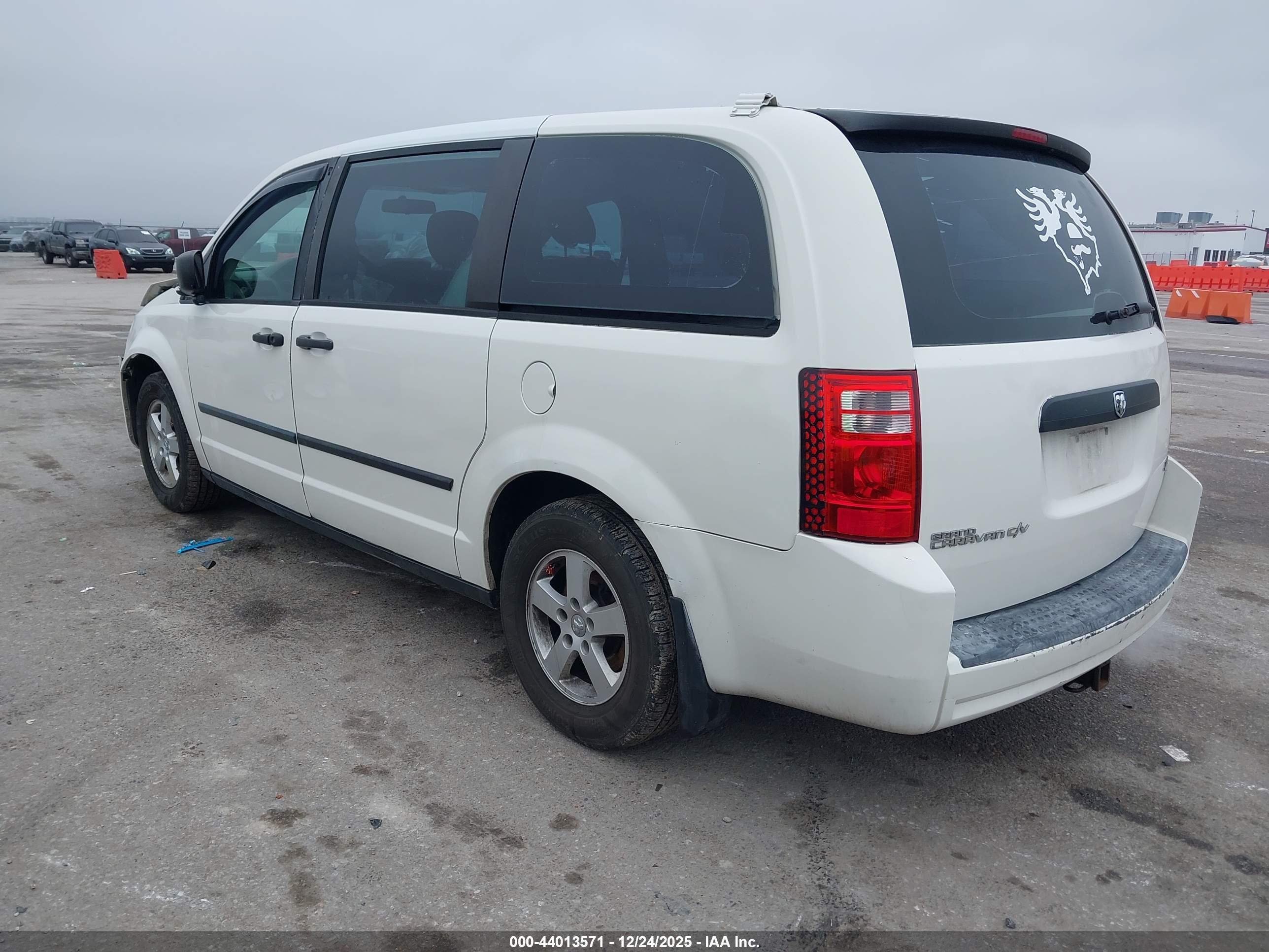 DODGE GRAND image 3