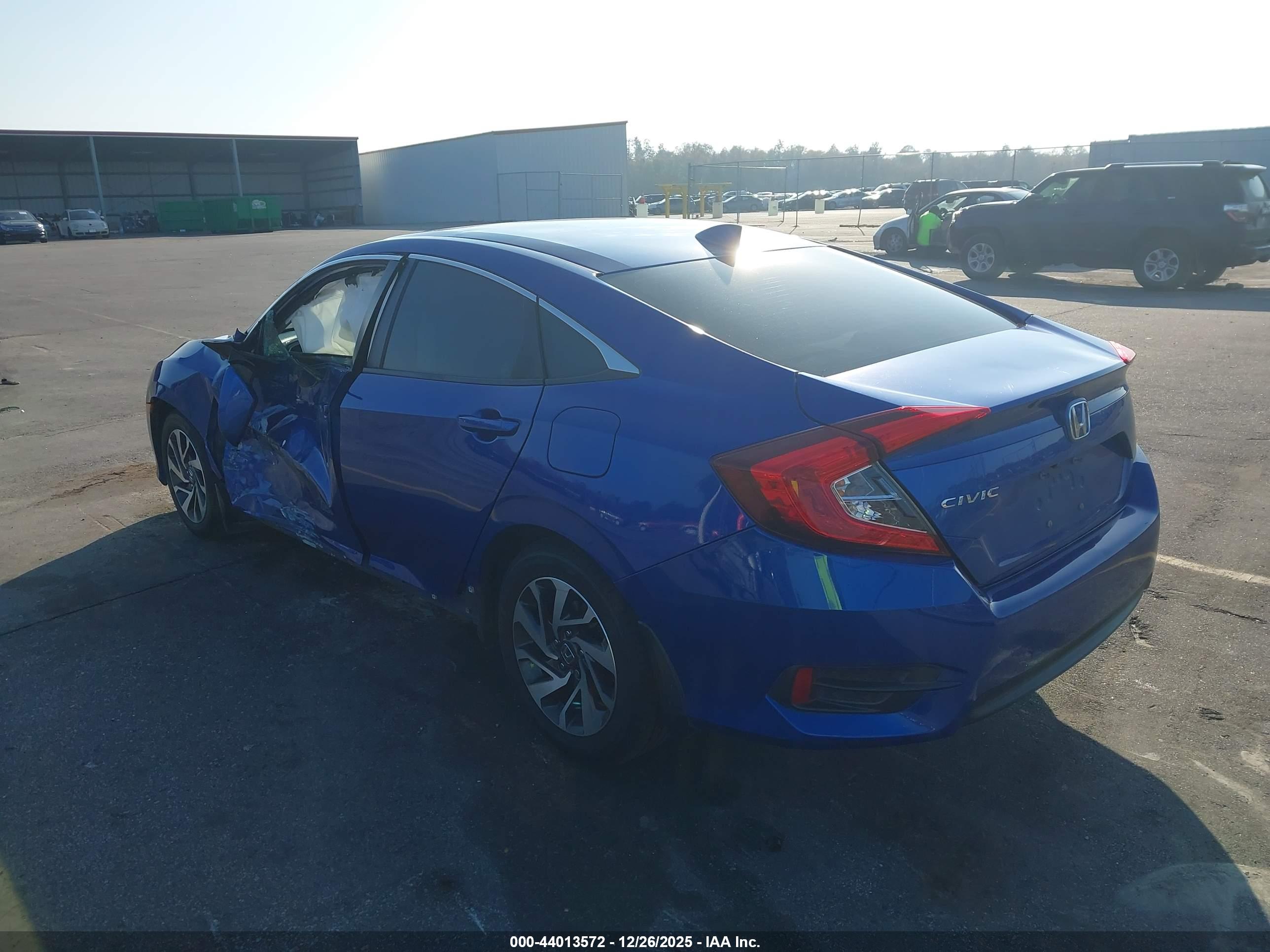HONDA CIVIC image 3