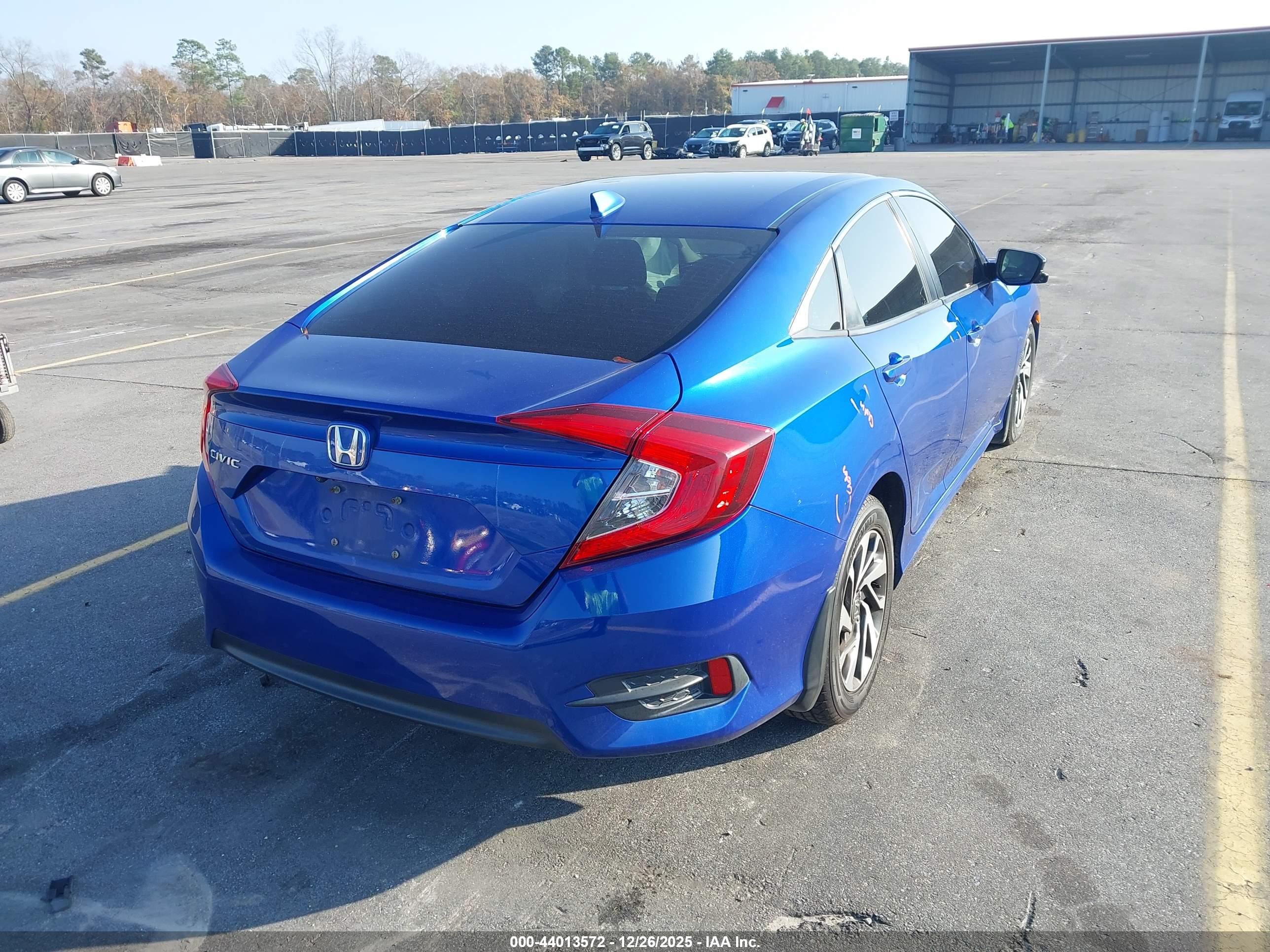 HONDA CIVIC image 4