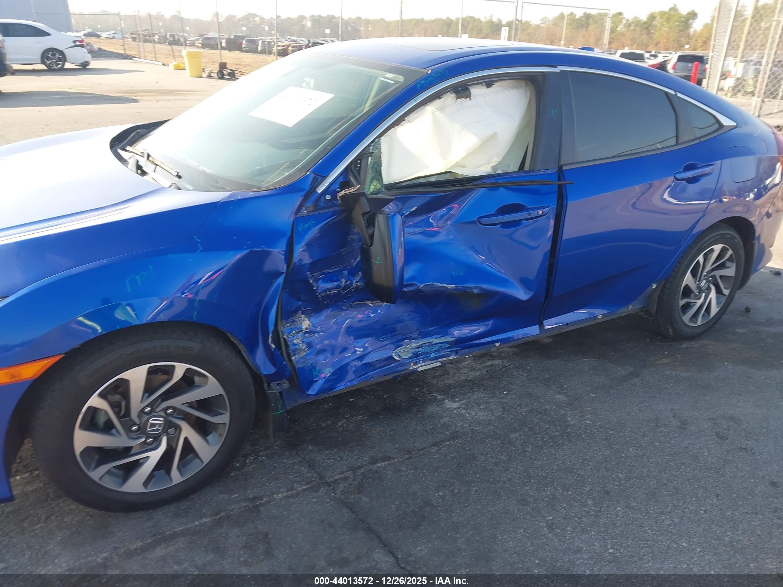 HONDA CIVIC image 6